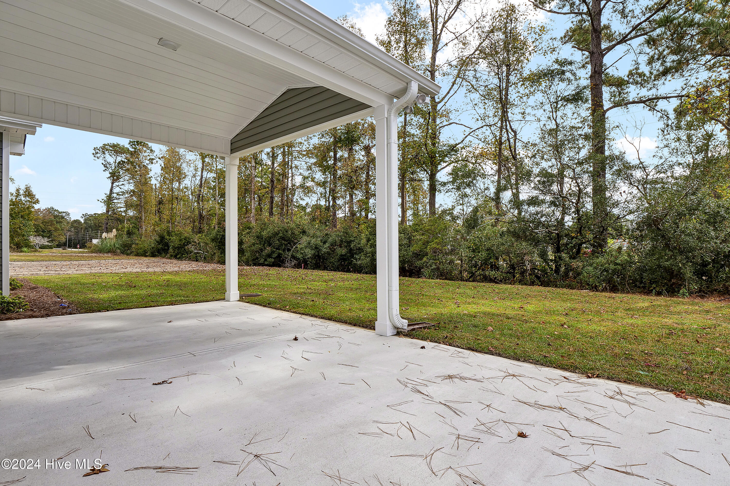 2013 Twilight Drive NE