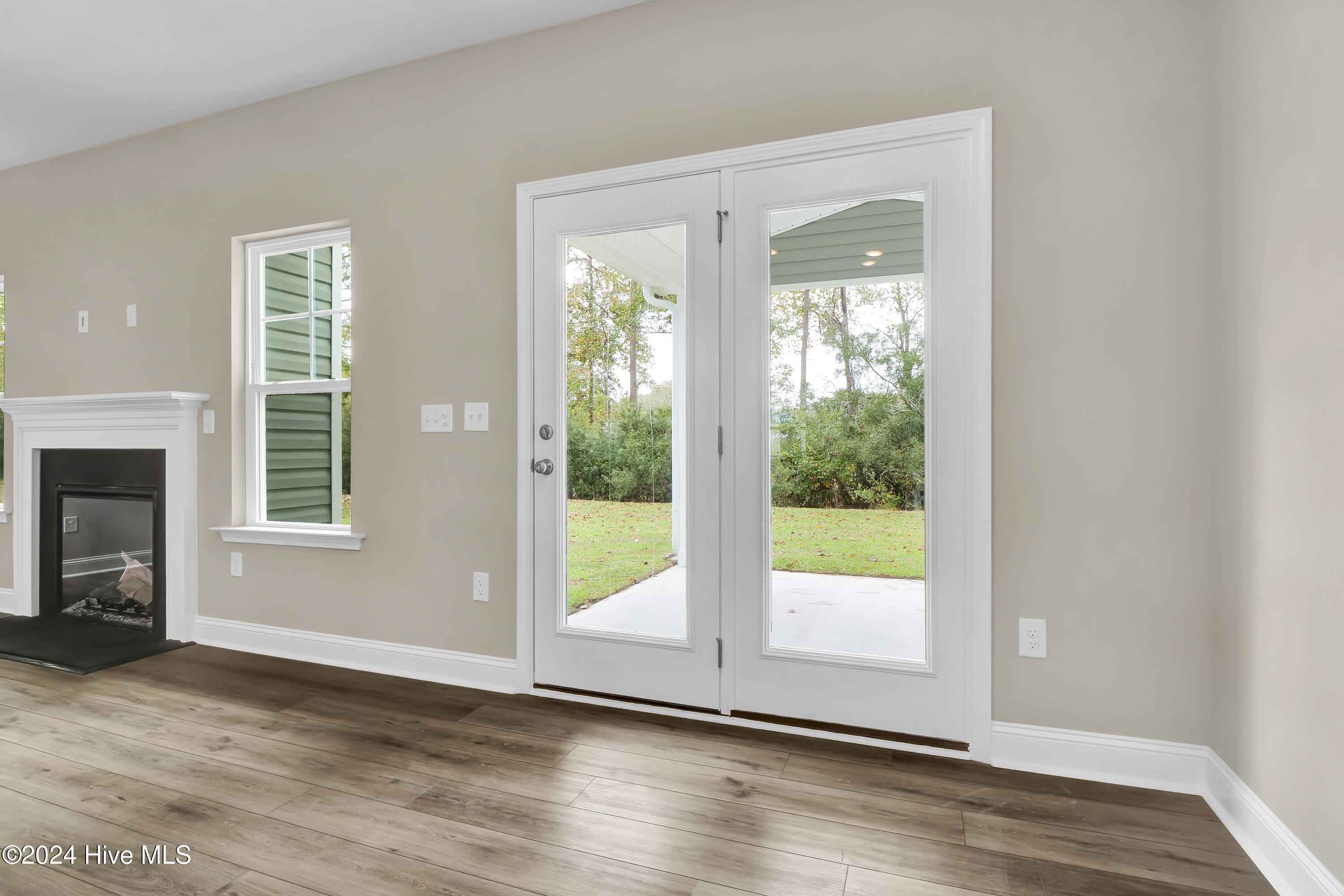 2013 Twilight Drive NE