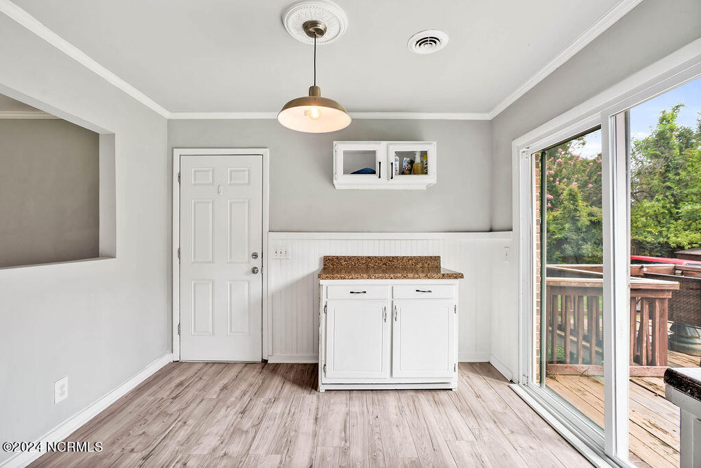 5013 Ilex Drive