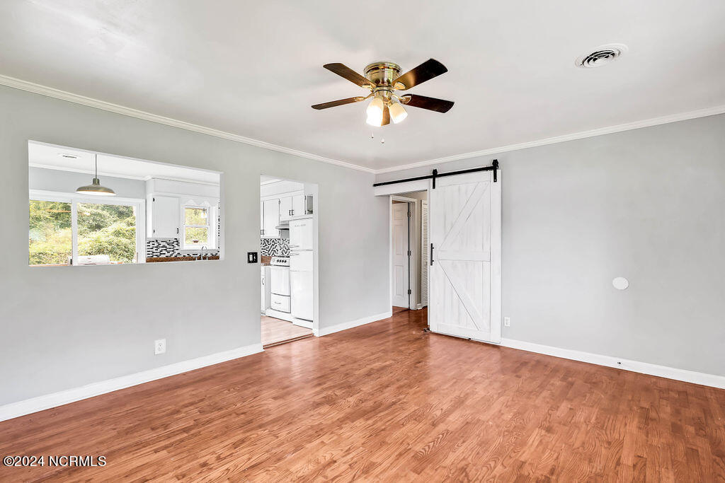 5013 Ilex Drive