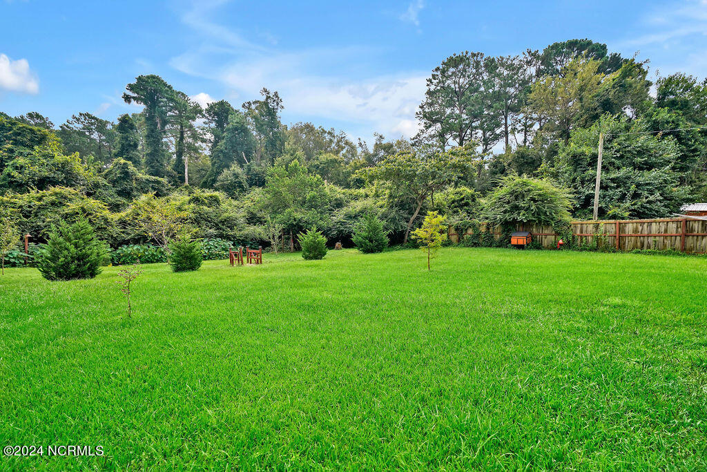 5013 Ilex Drive