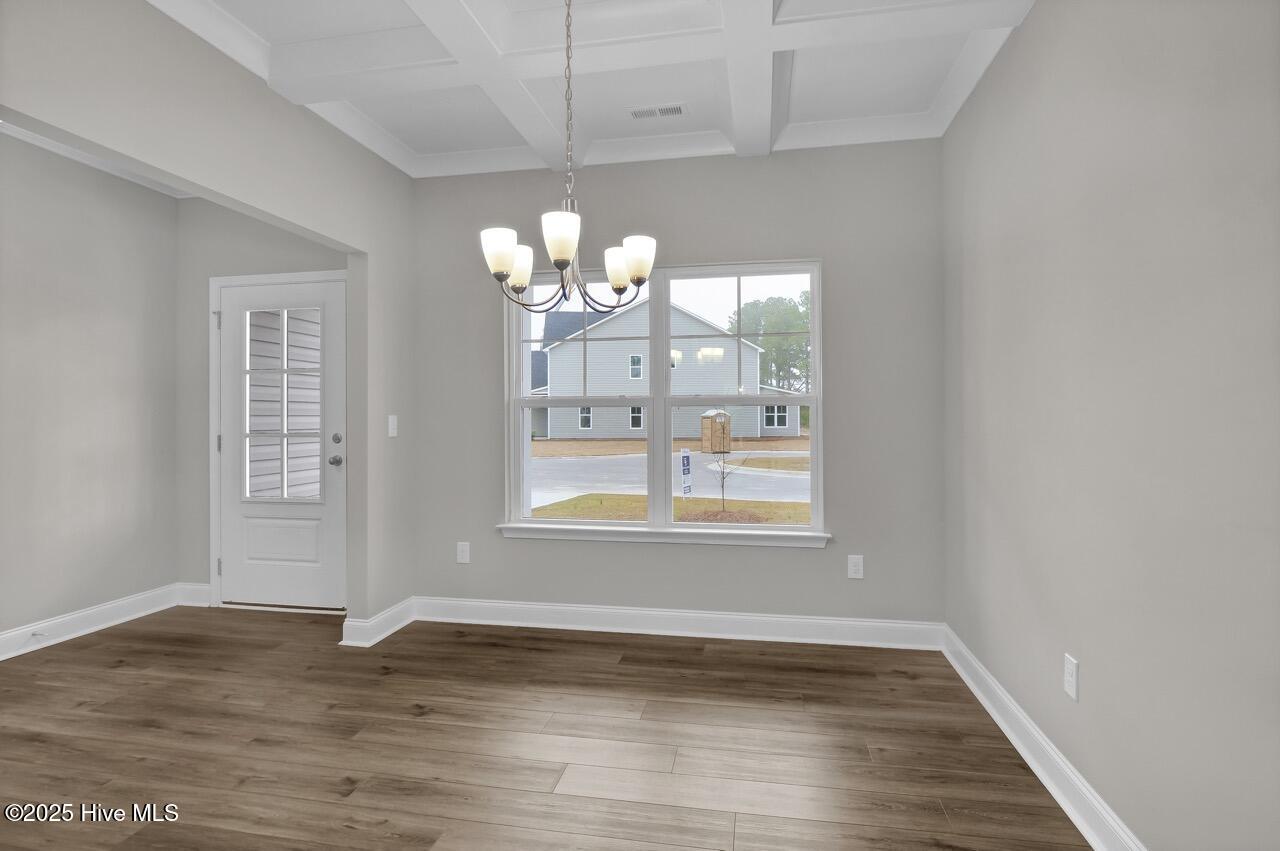 2005 Twilight Drive NE