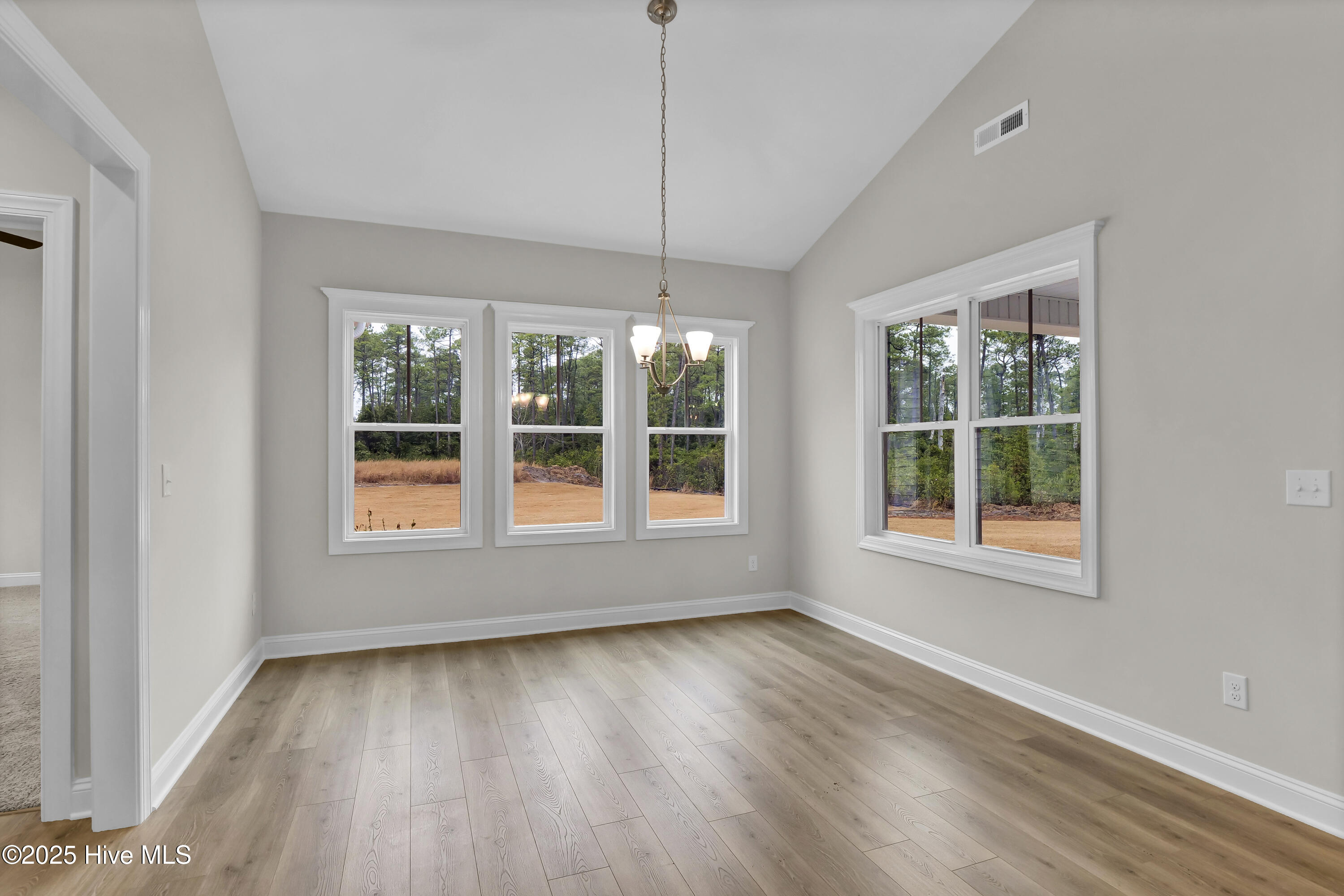 2806 Longleaf Pine Circle