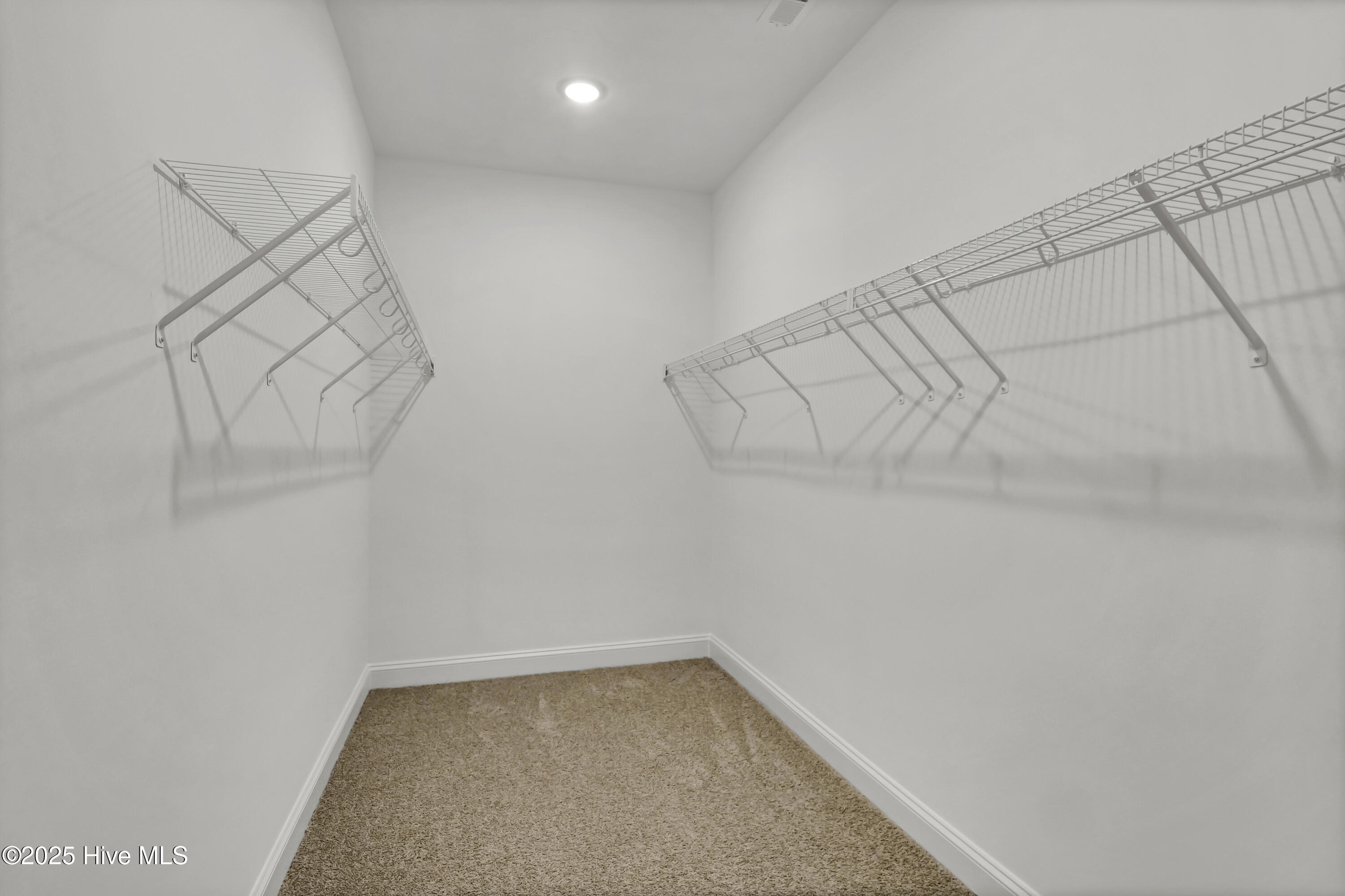 2806 Longleaf Pine Circle