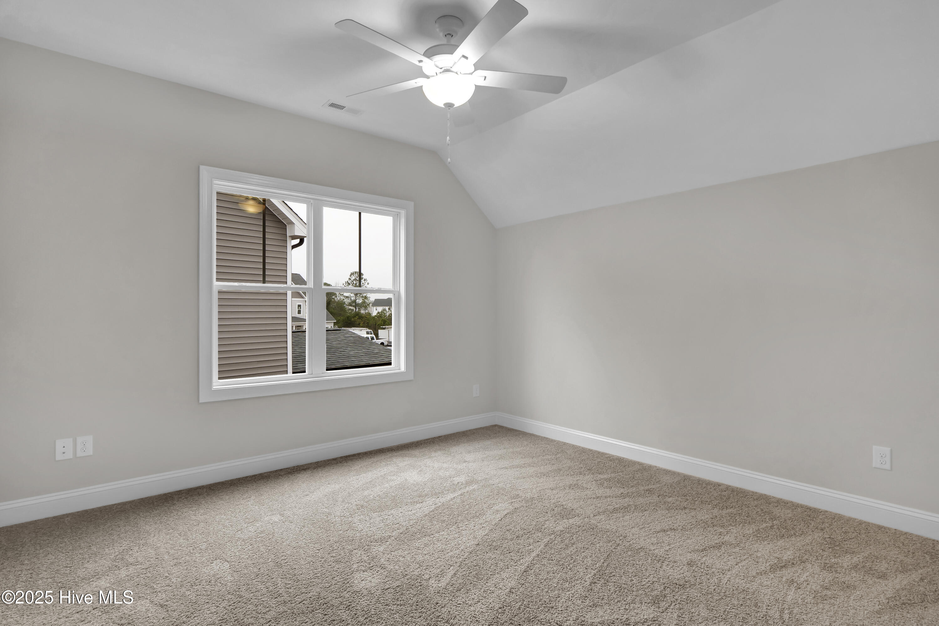 2806 Longleaf Pine Circle
