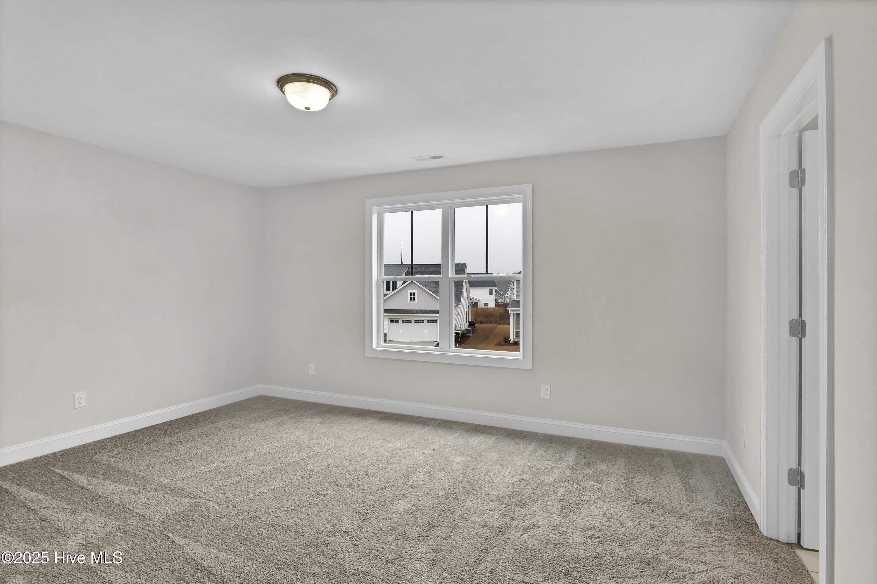 2772 Longleaf Pine Circle