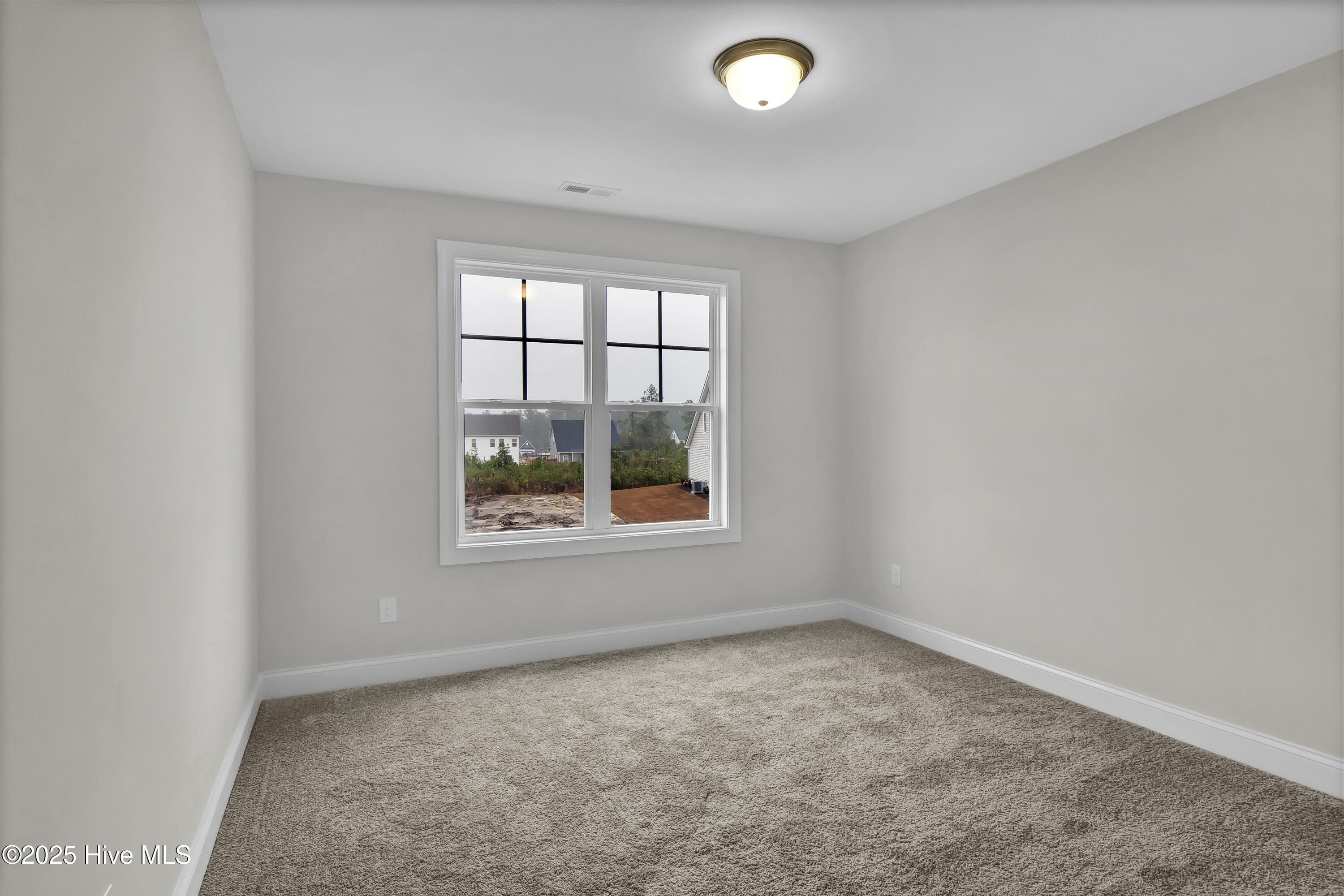 2786 Longleaf Pine Circle