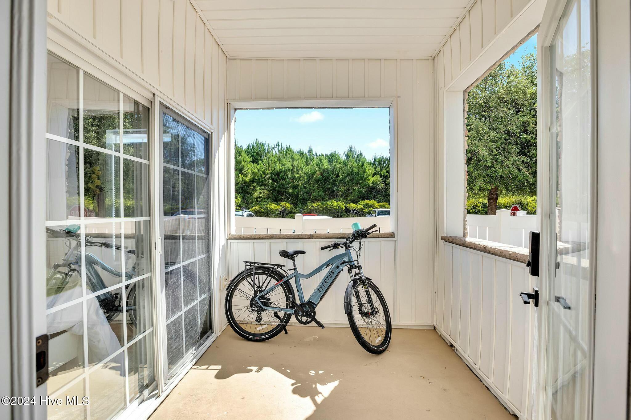 100 Gateway Condos Drive, 110