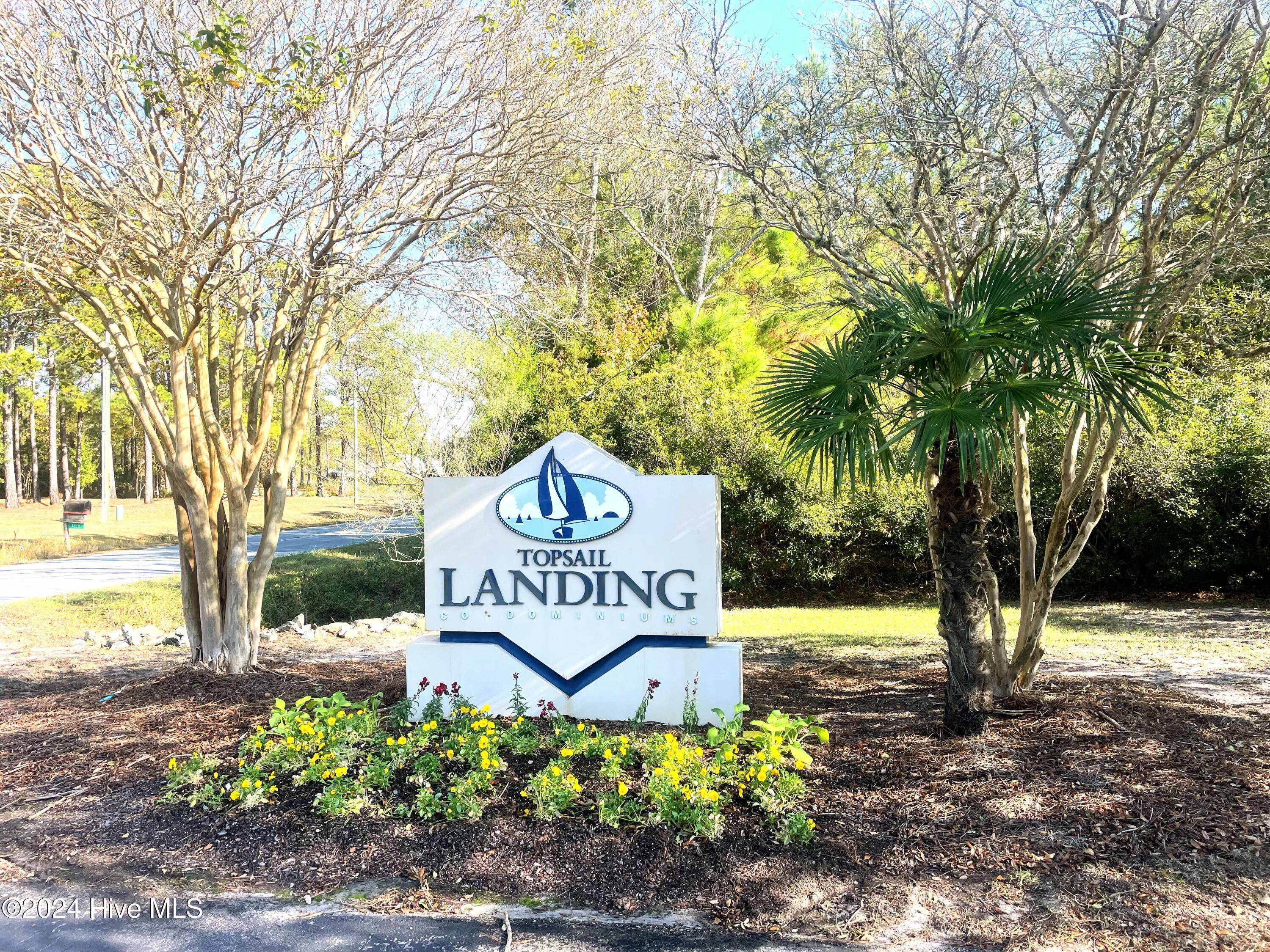 100 Gateway Condos Drive, 110