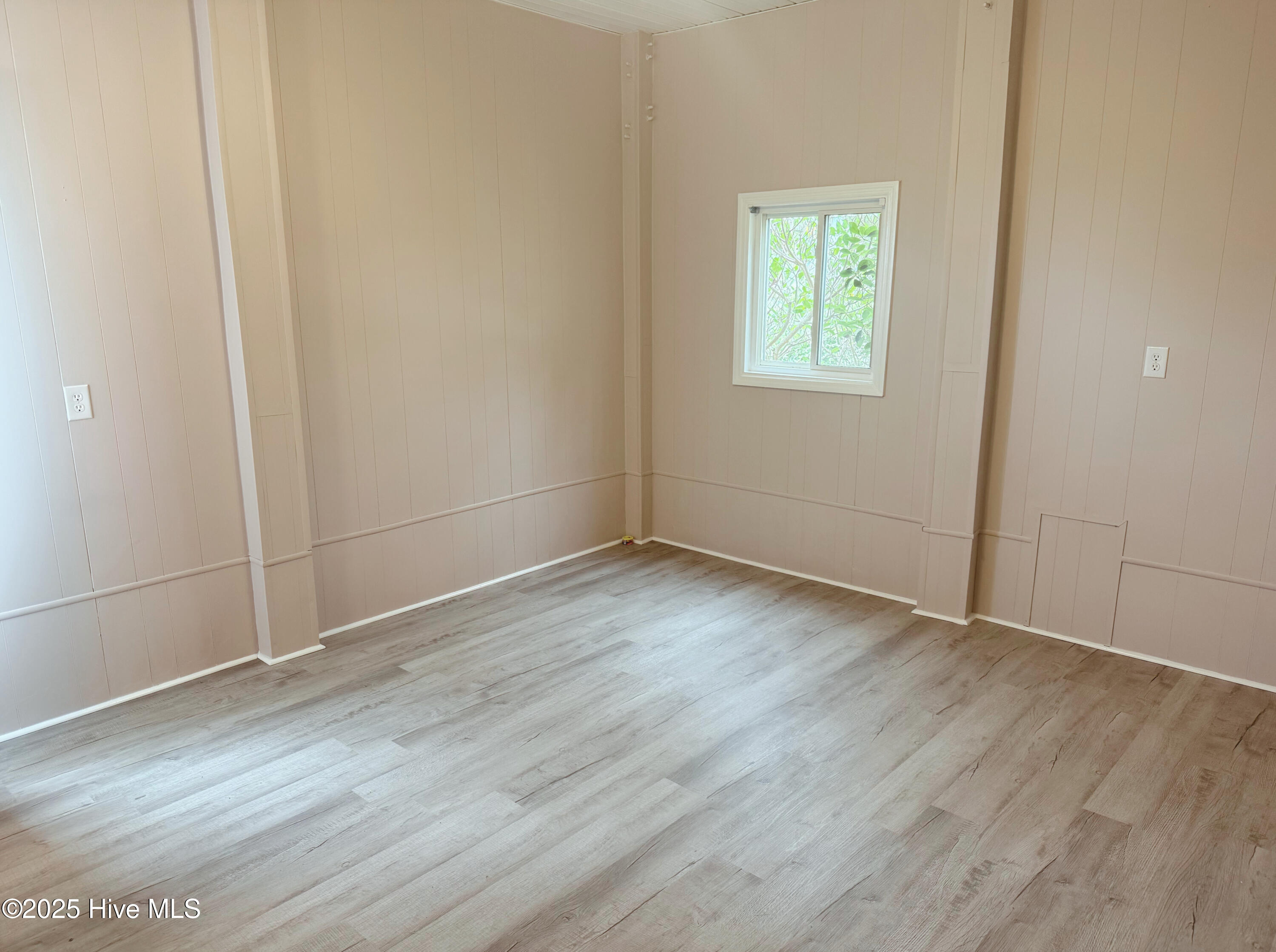 106 Clam Point Drive