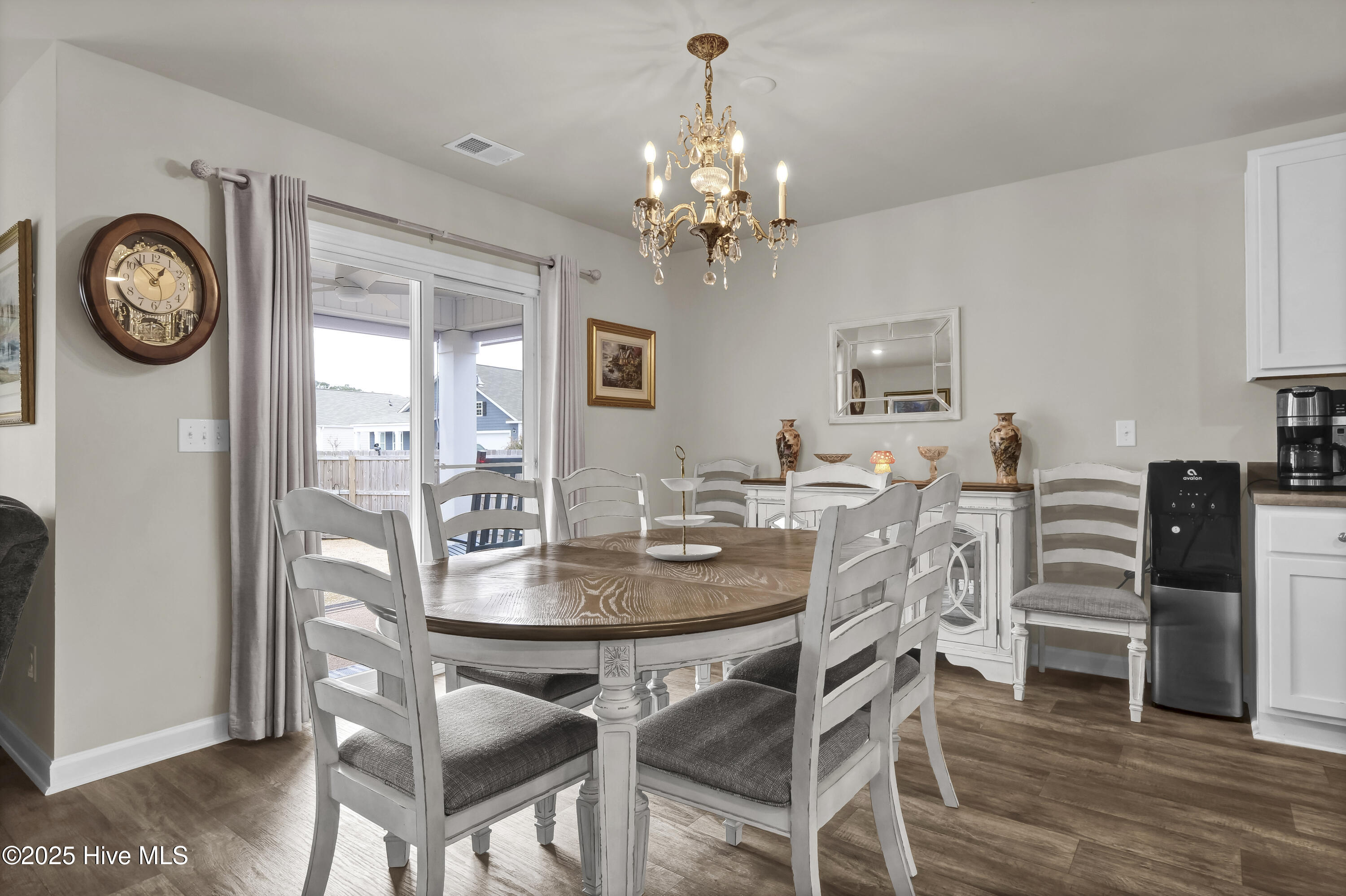 9128 Oak Grove Court NE