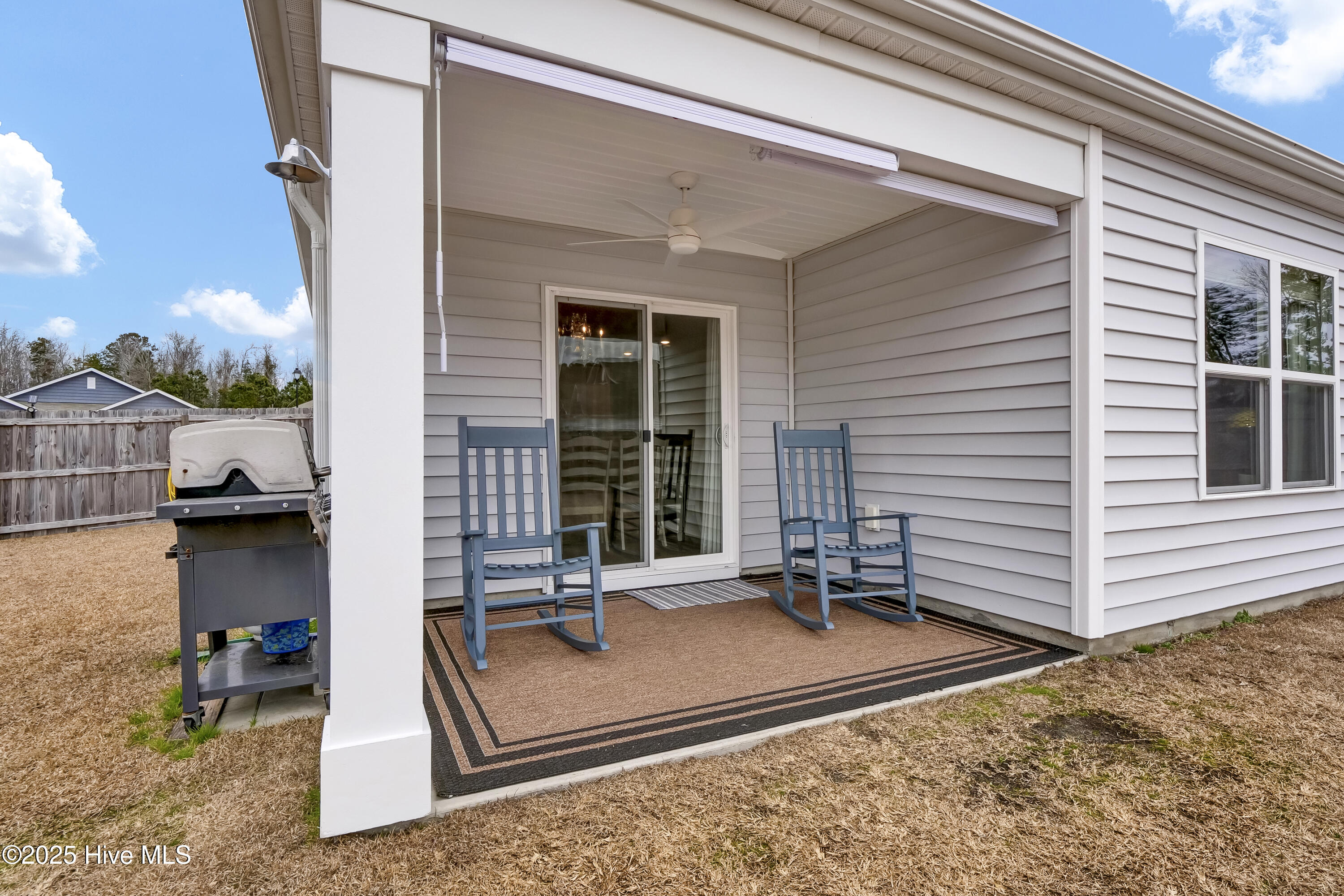 9128 Oak Grove Court NE