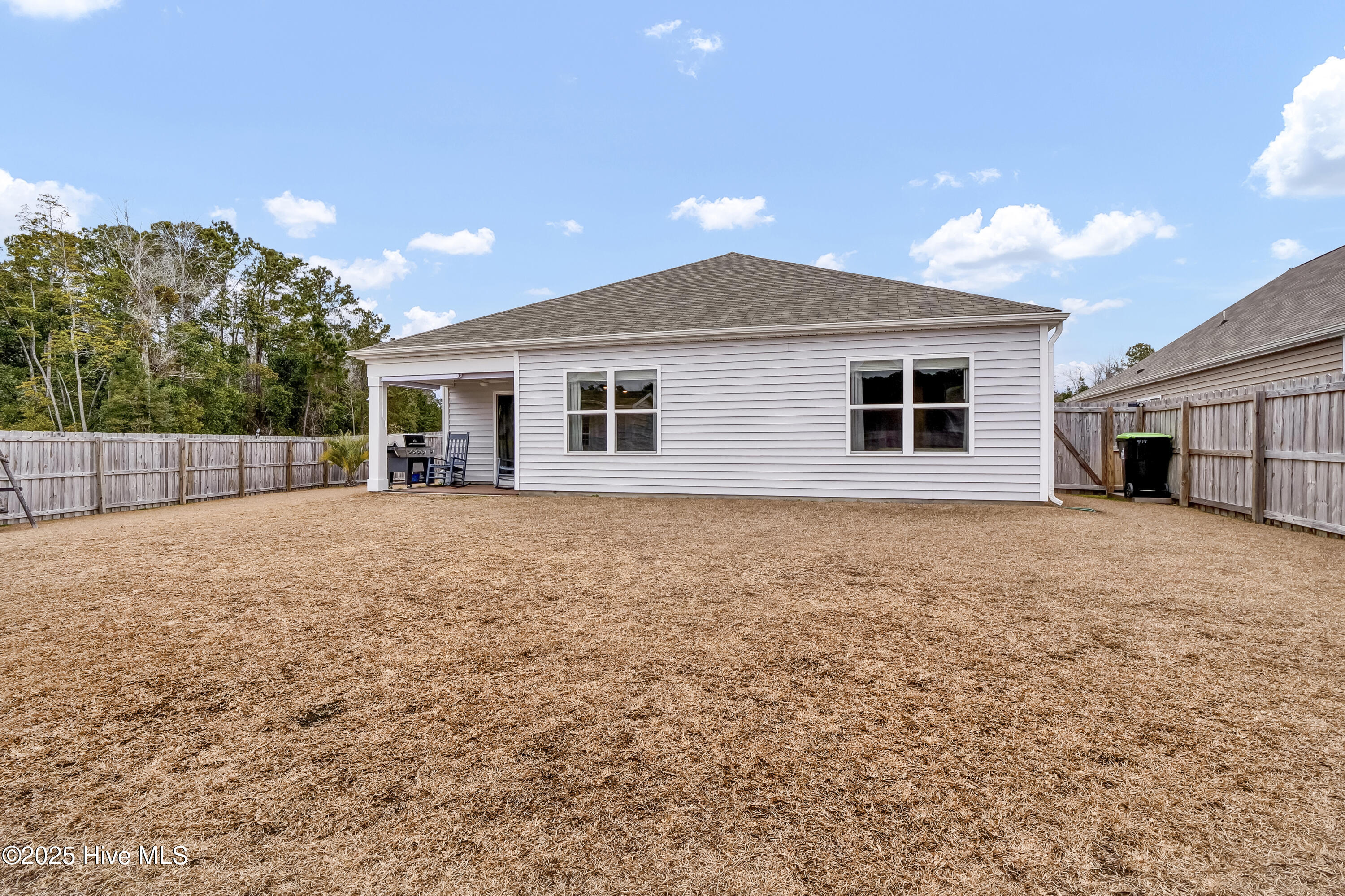 9128 Oak Grove Court NE