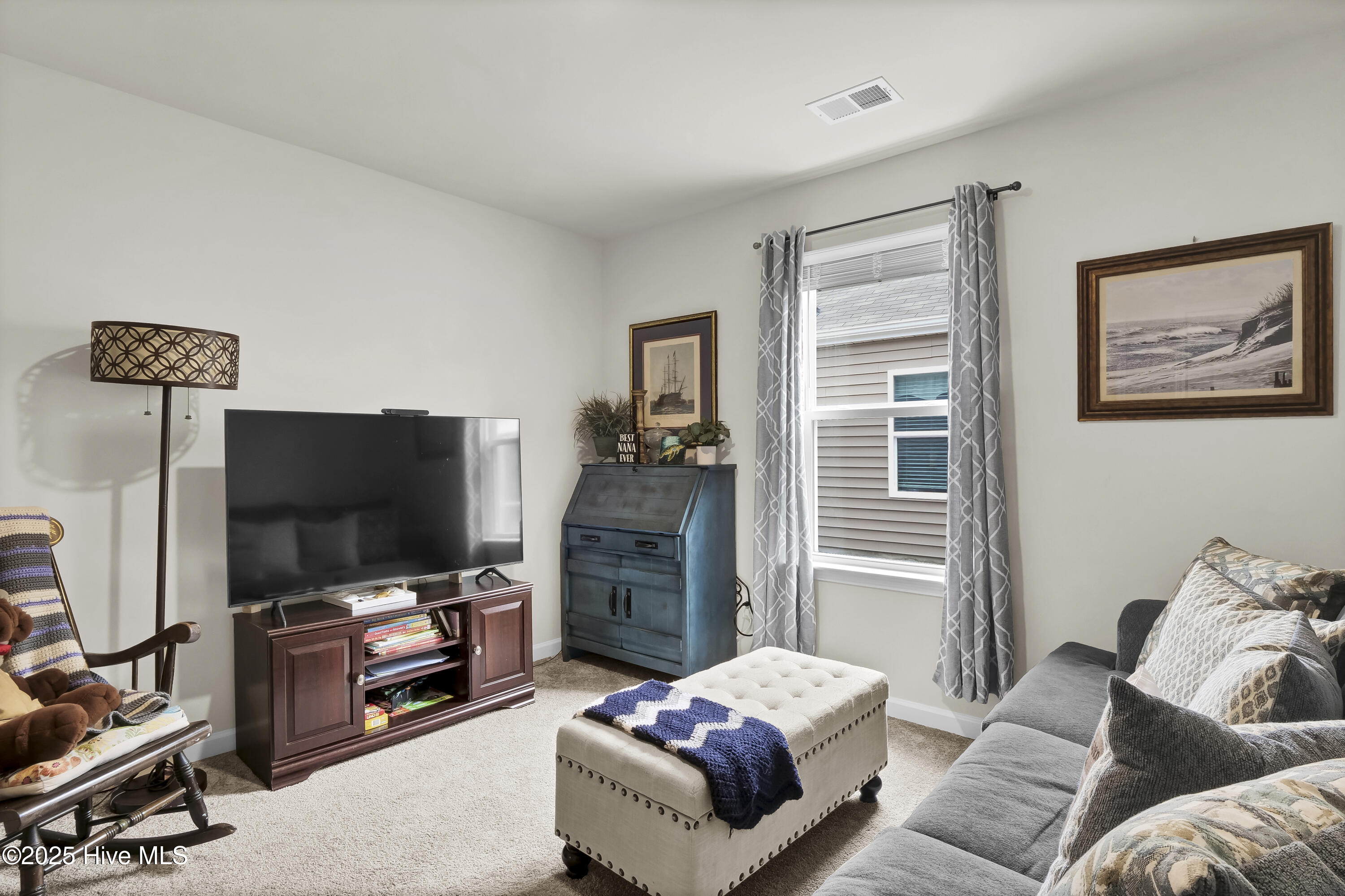 9128 Oak Grove Court NE