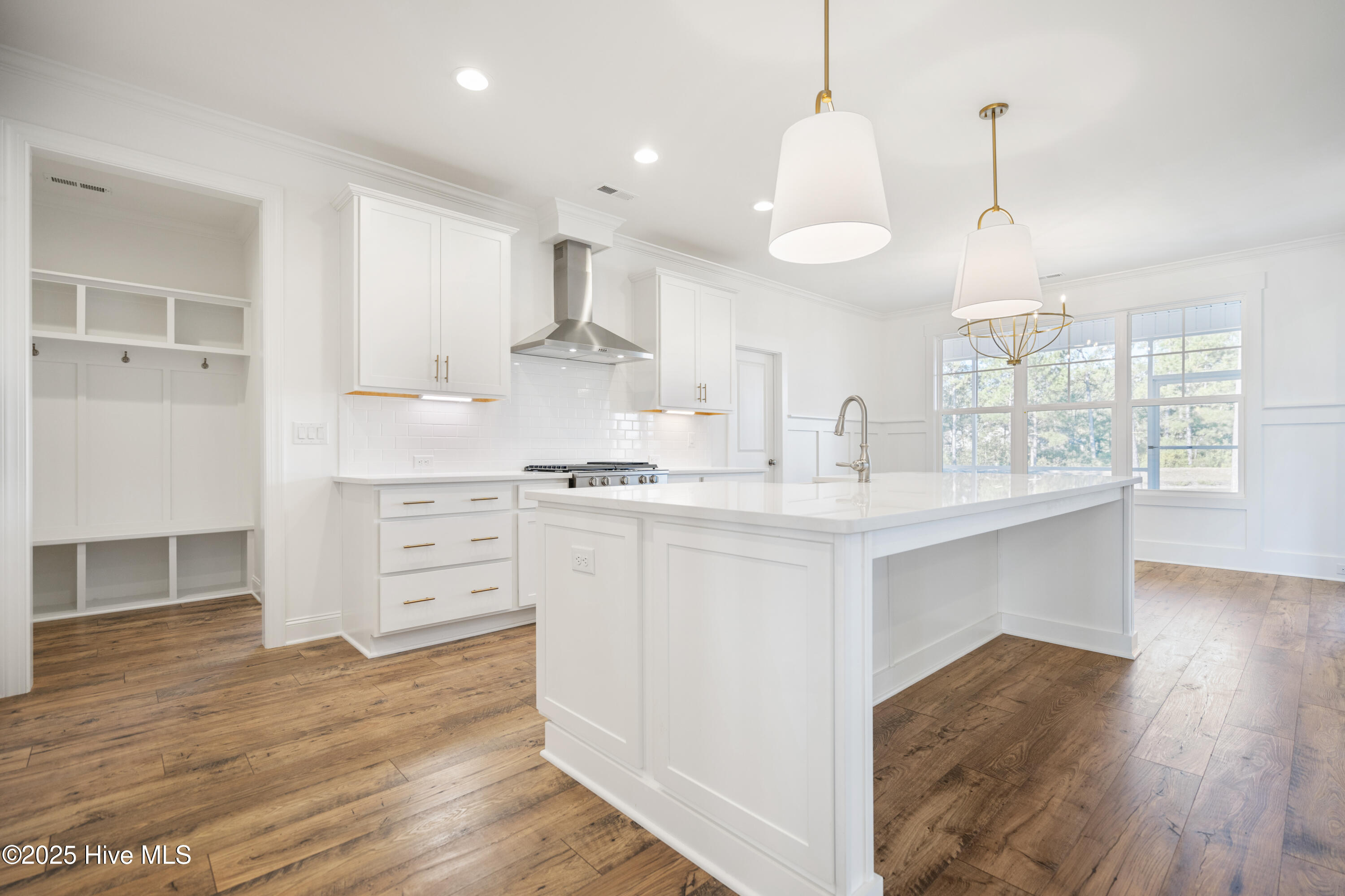 1166 Turnata Drive SE