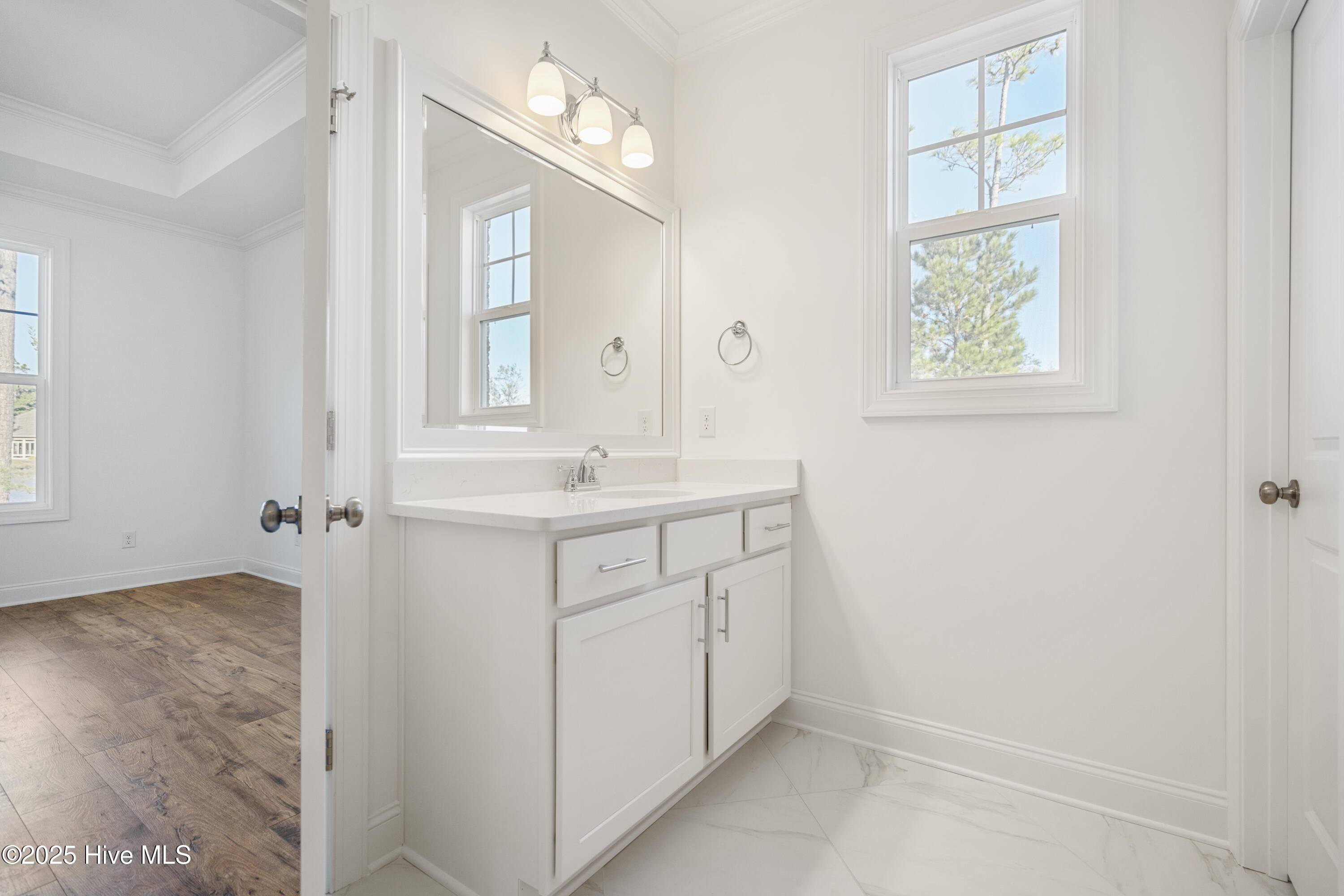 1166 Turnata Drive SE