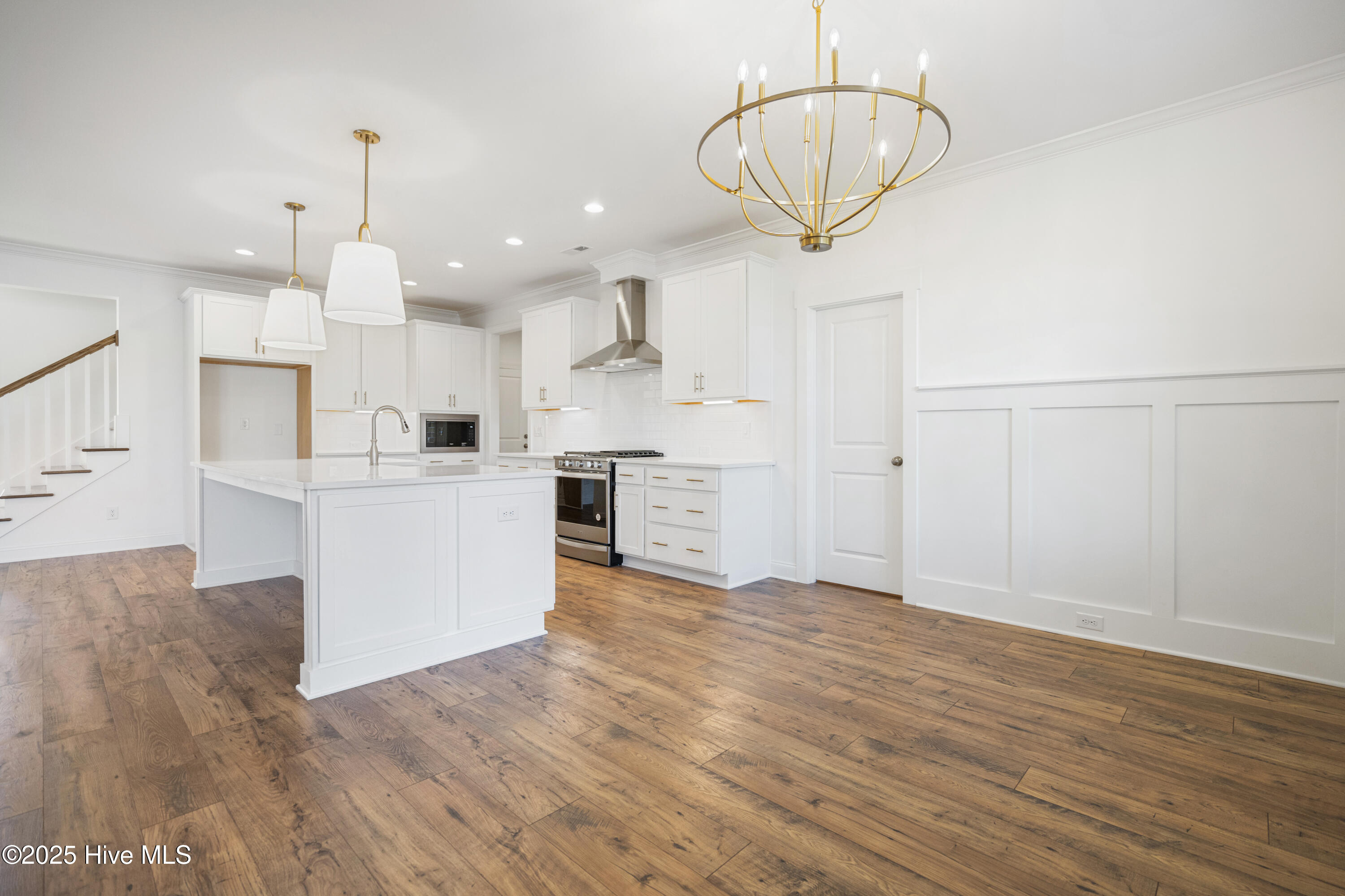 1166 Turnata Drive SE