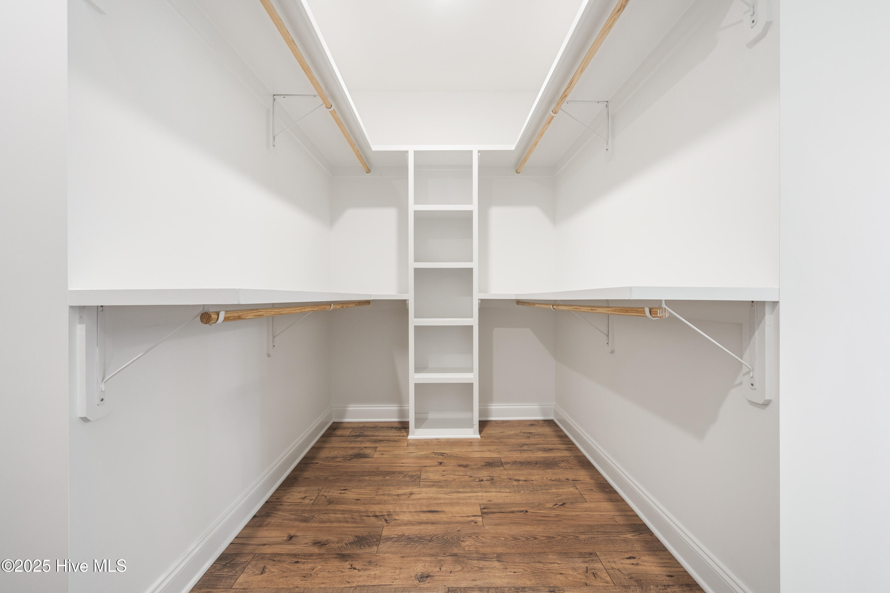 1166 Turnata Drive SE