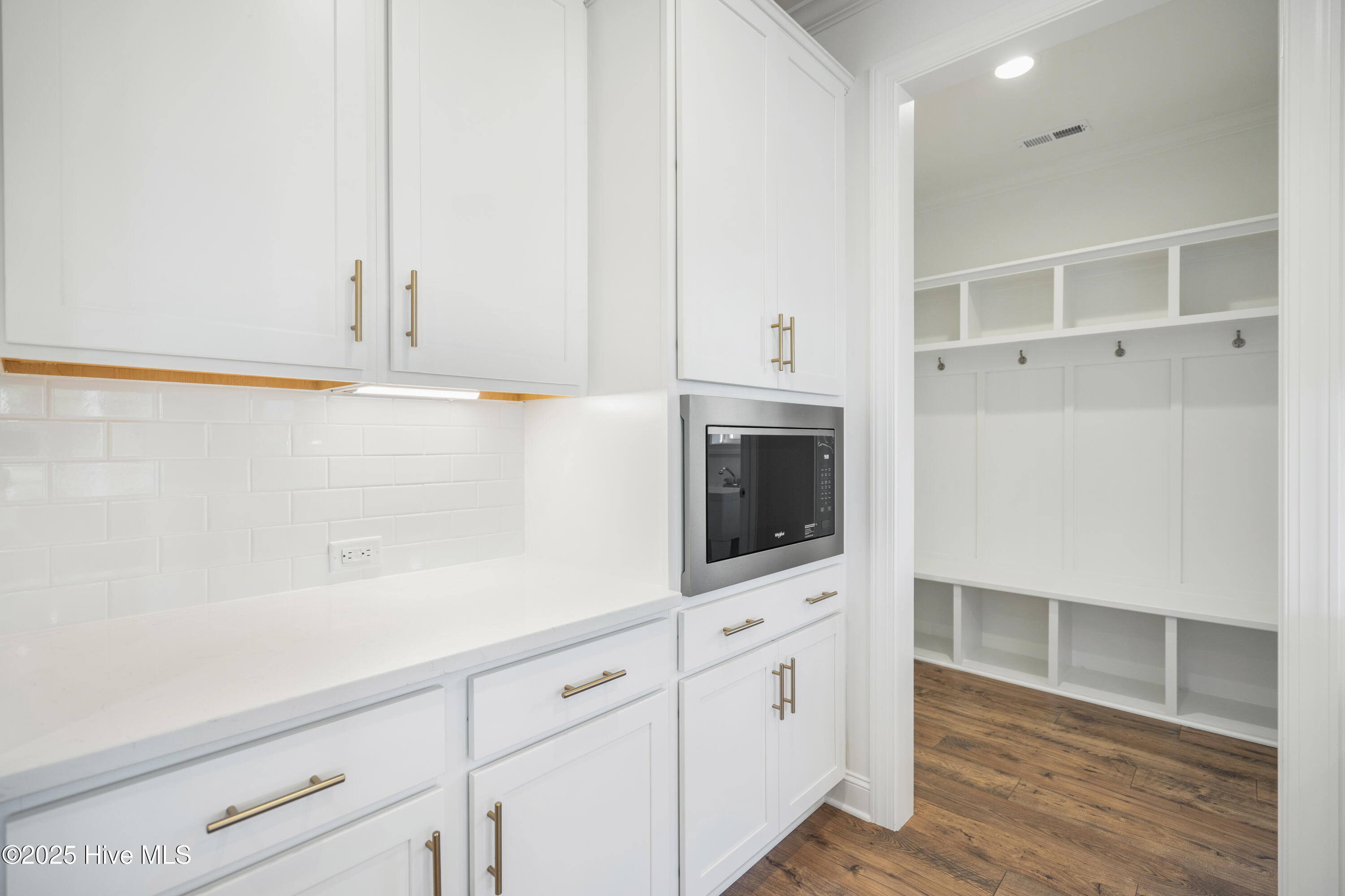 1166 Turnata Drive SE