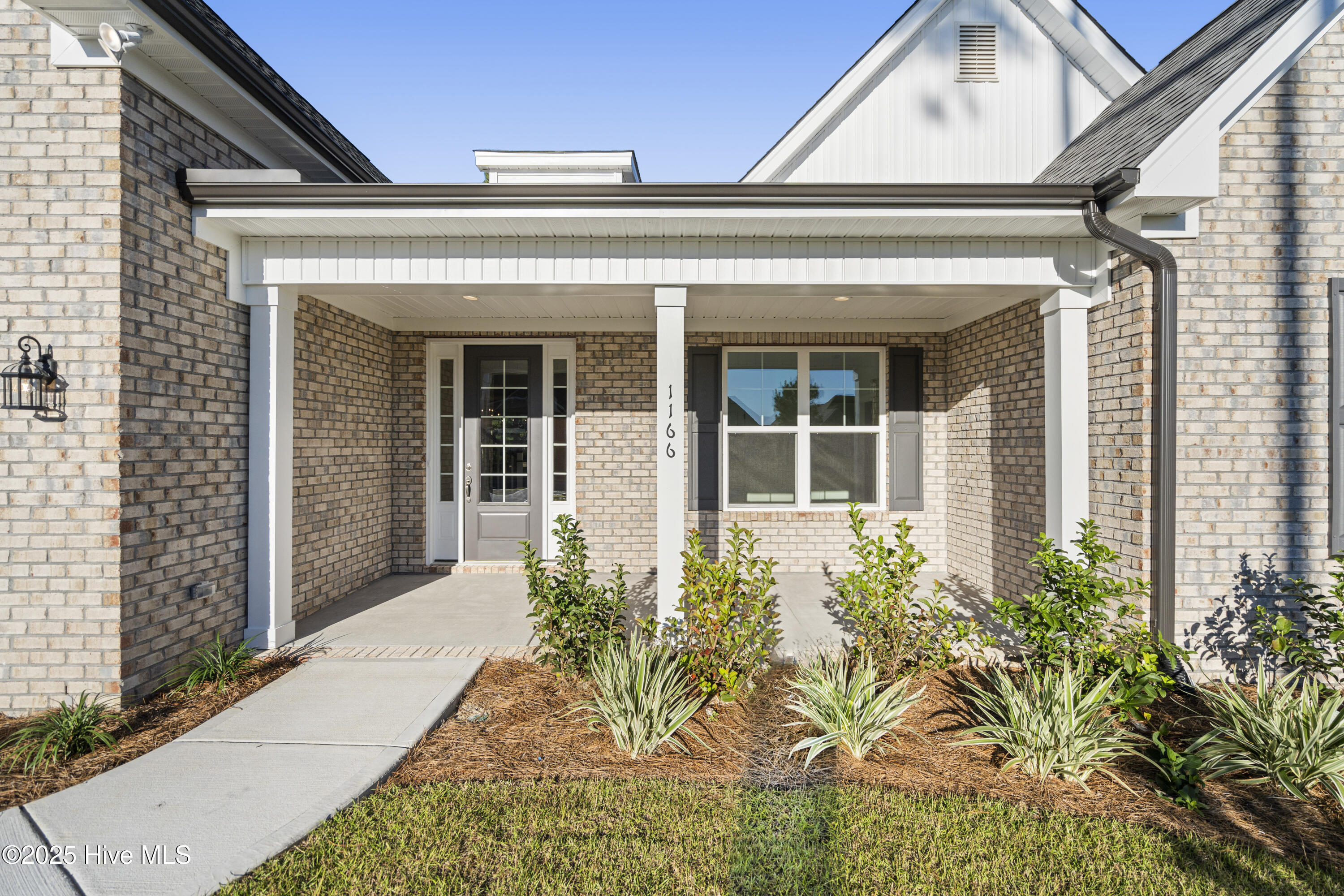 1166 Turnata Drive SE