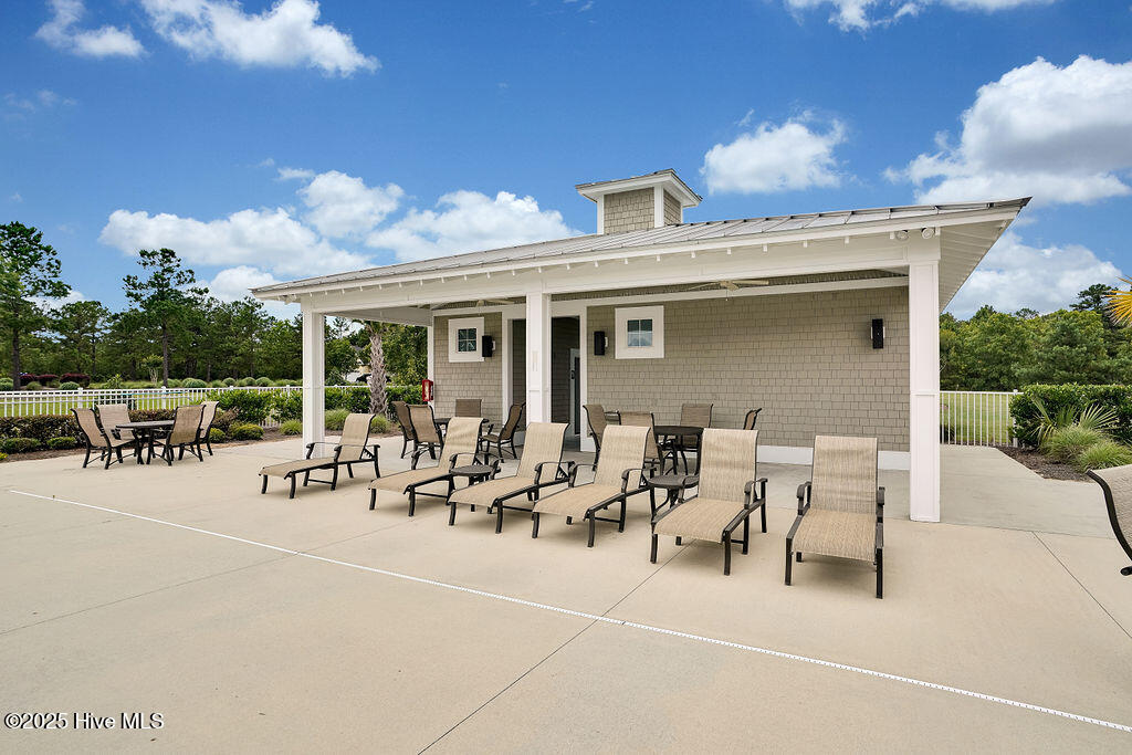 9319 250 Fallen Pear Lane NE