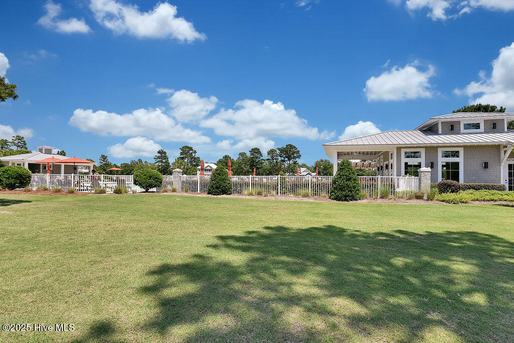 9319 250 Fallen Pear Lane NE