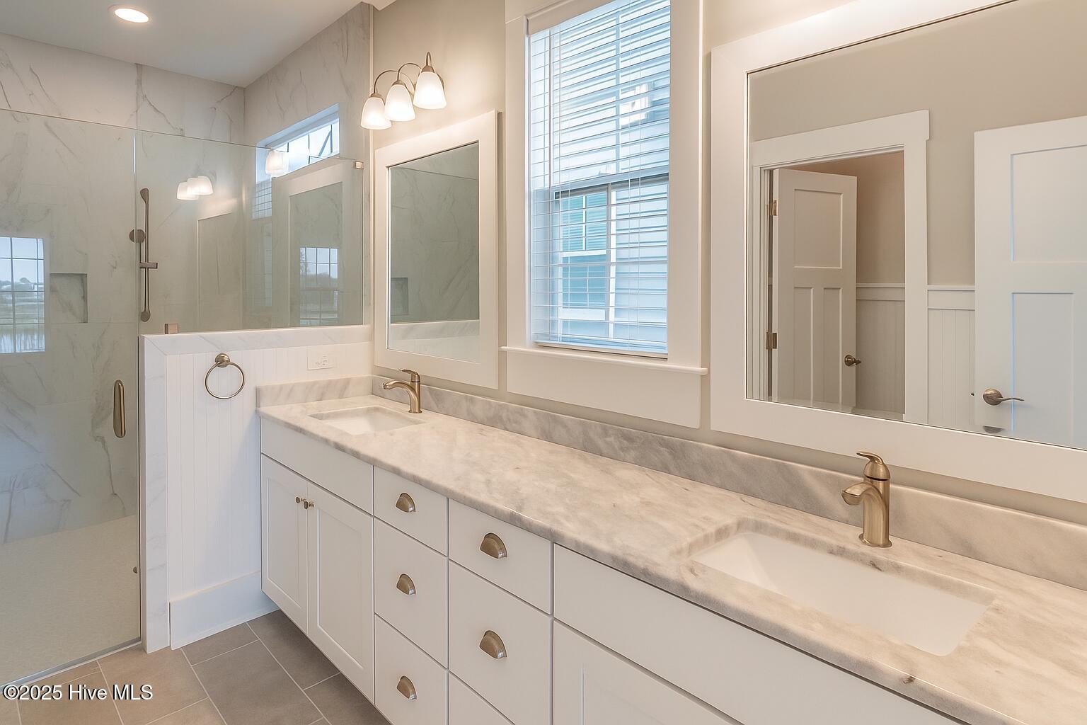 3347 Island Lakes Drive