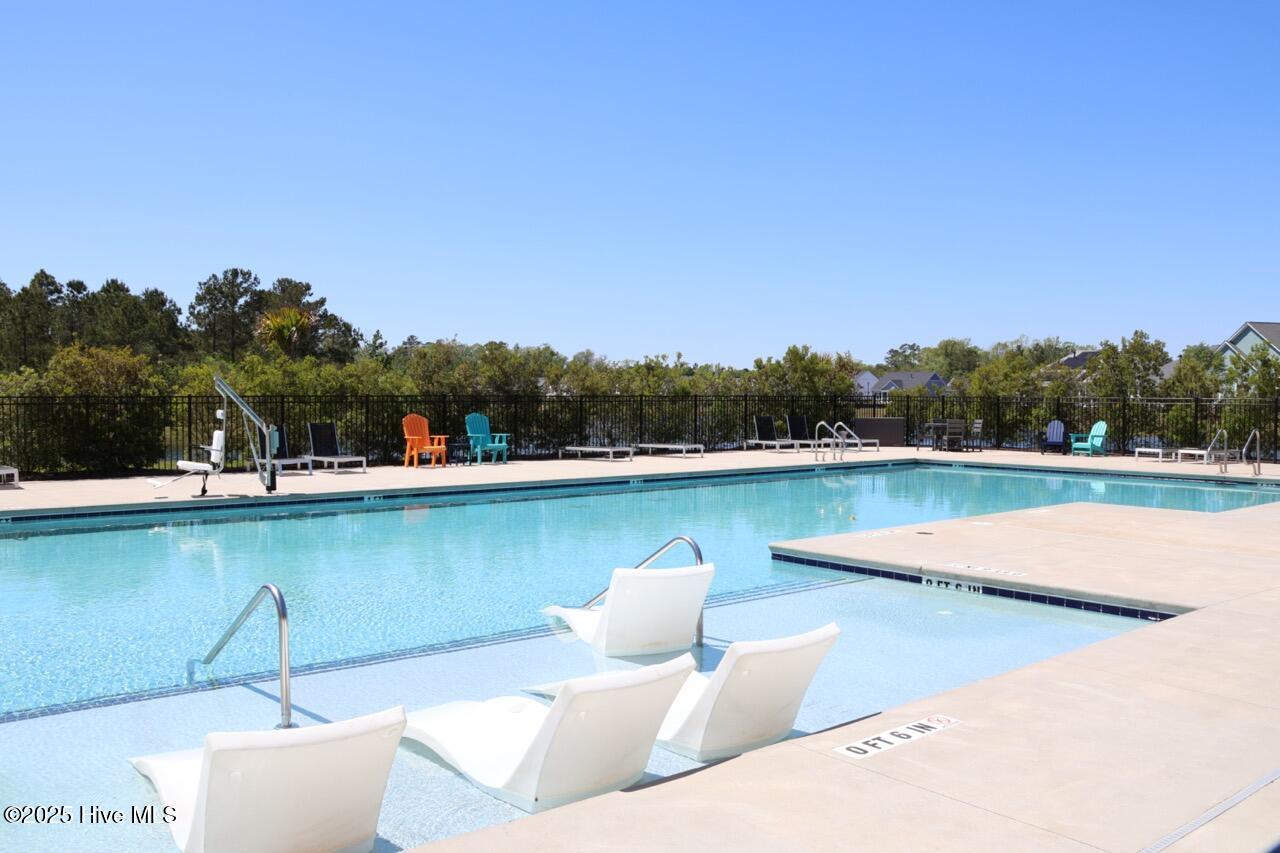 3347 Island Lakes Drive