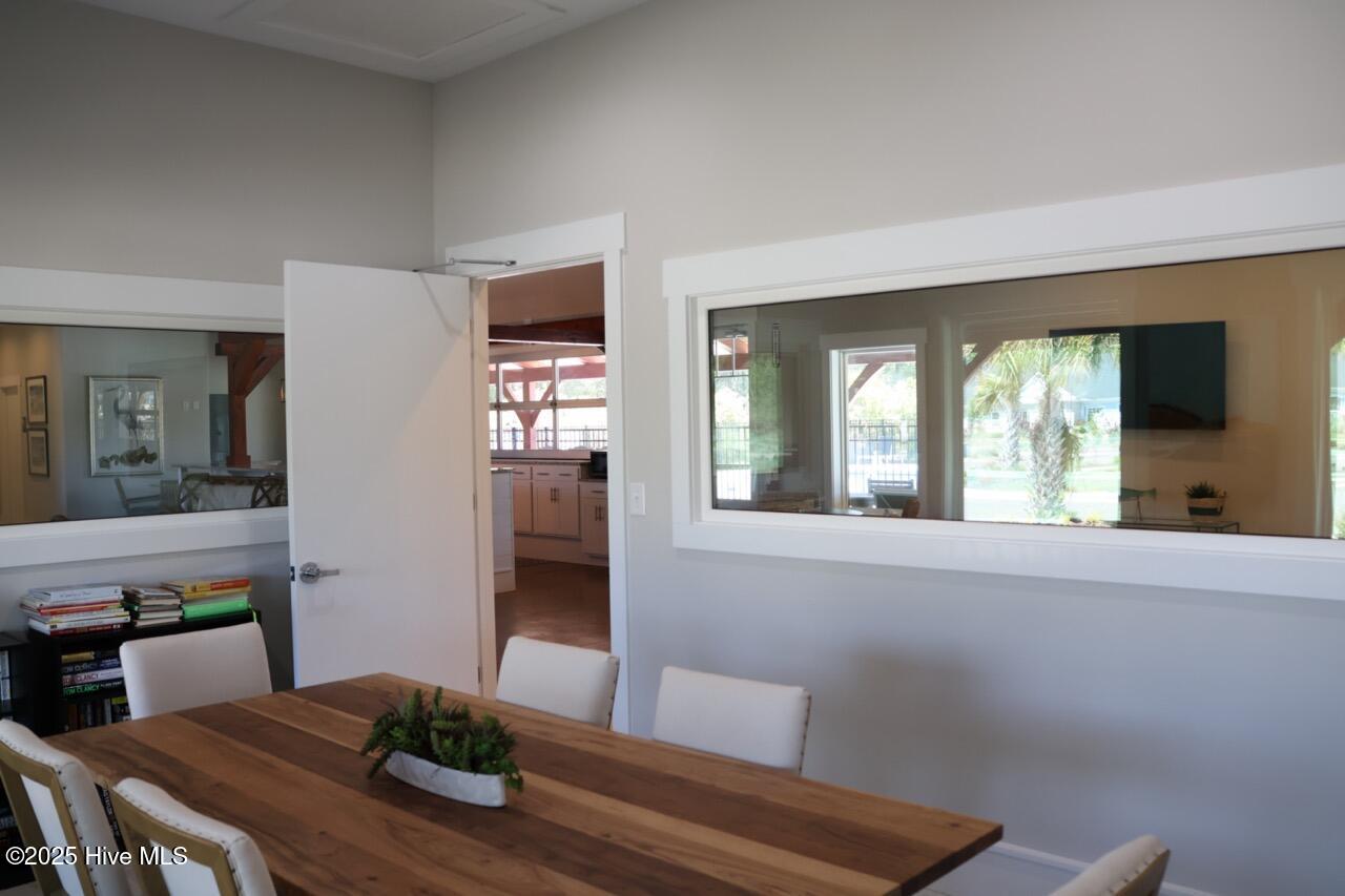 3347 Island Lakes Drive