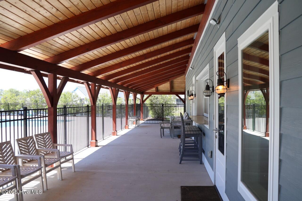 3347 Island Lakes Drive