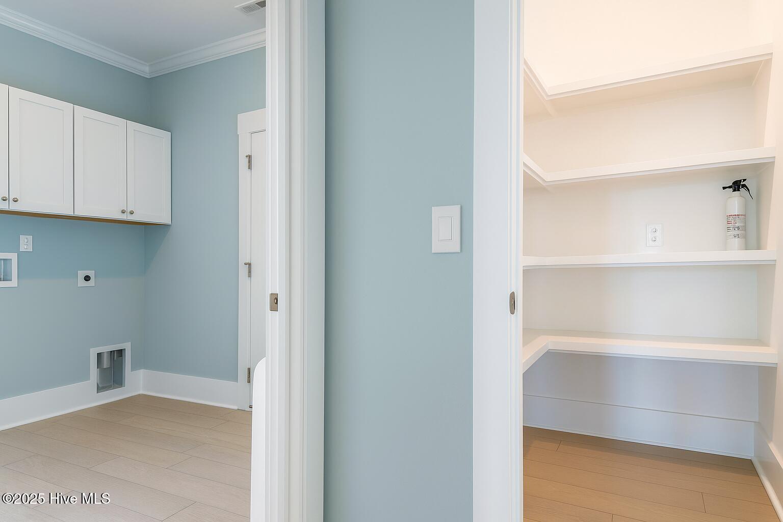 3347 Island Lakes Drive