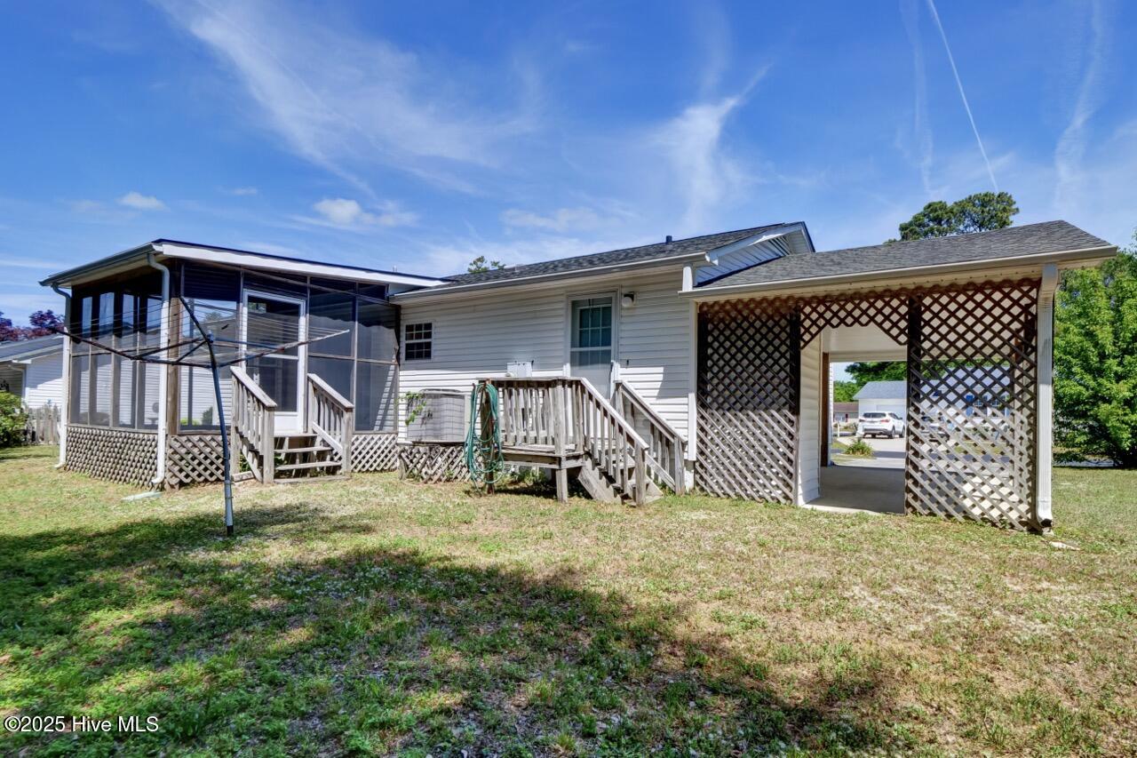 700 Capeside Drive