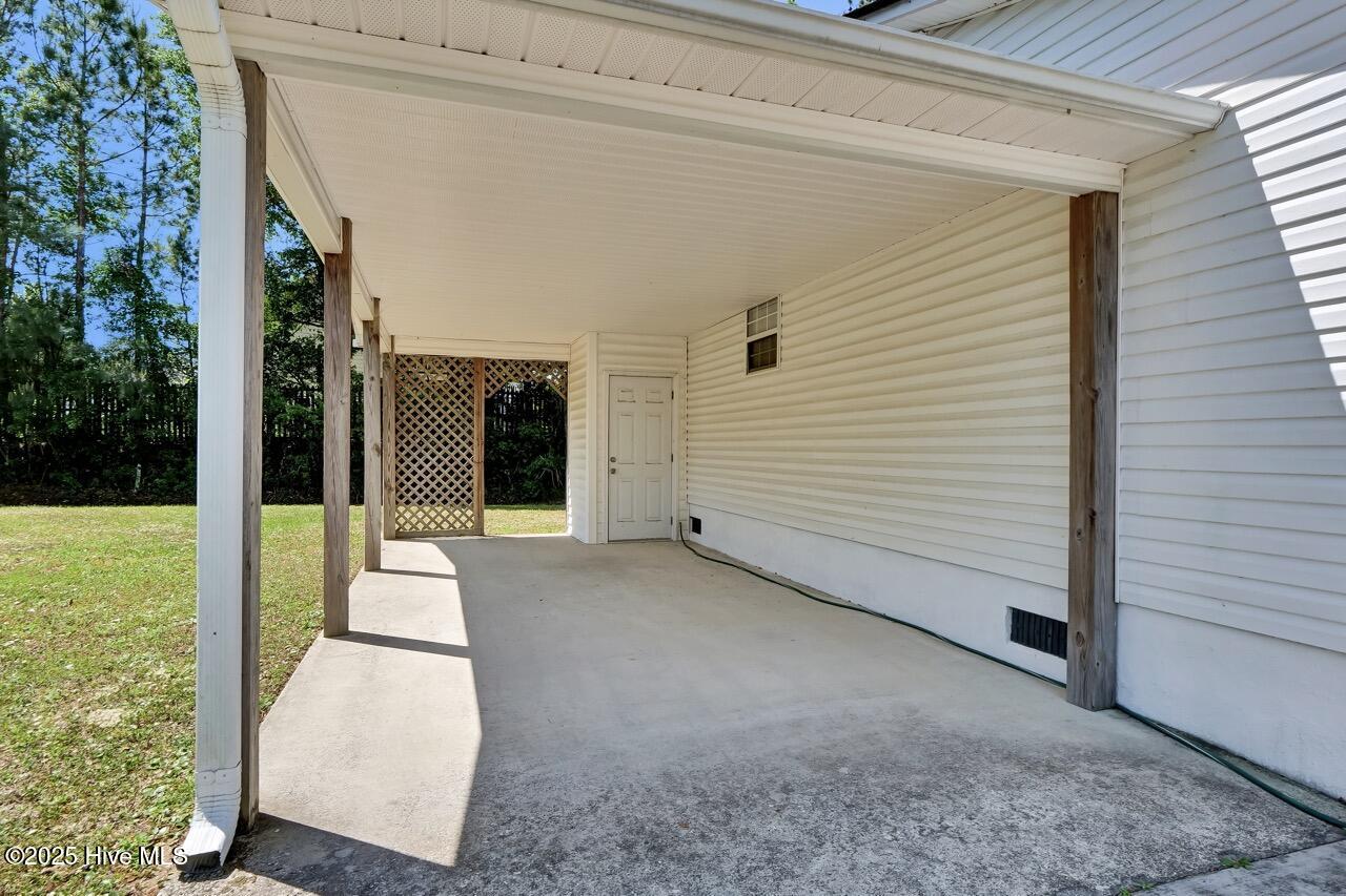 700 Capeside Drive