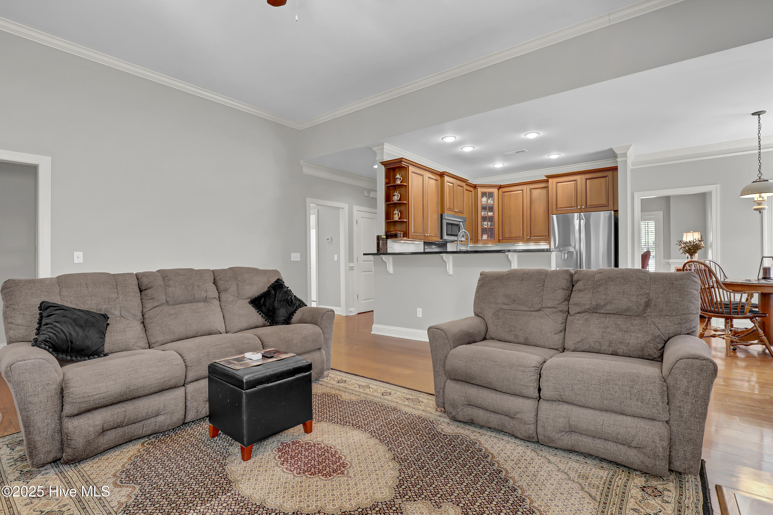 8130 Porters Crossing Way