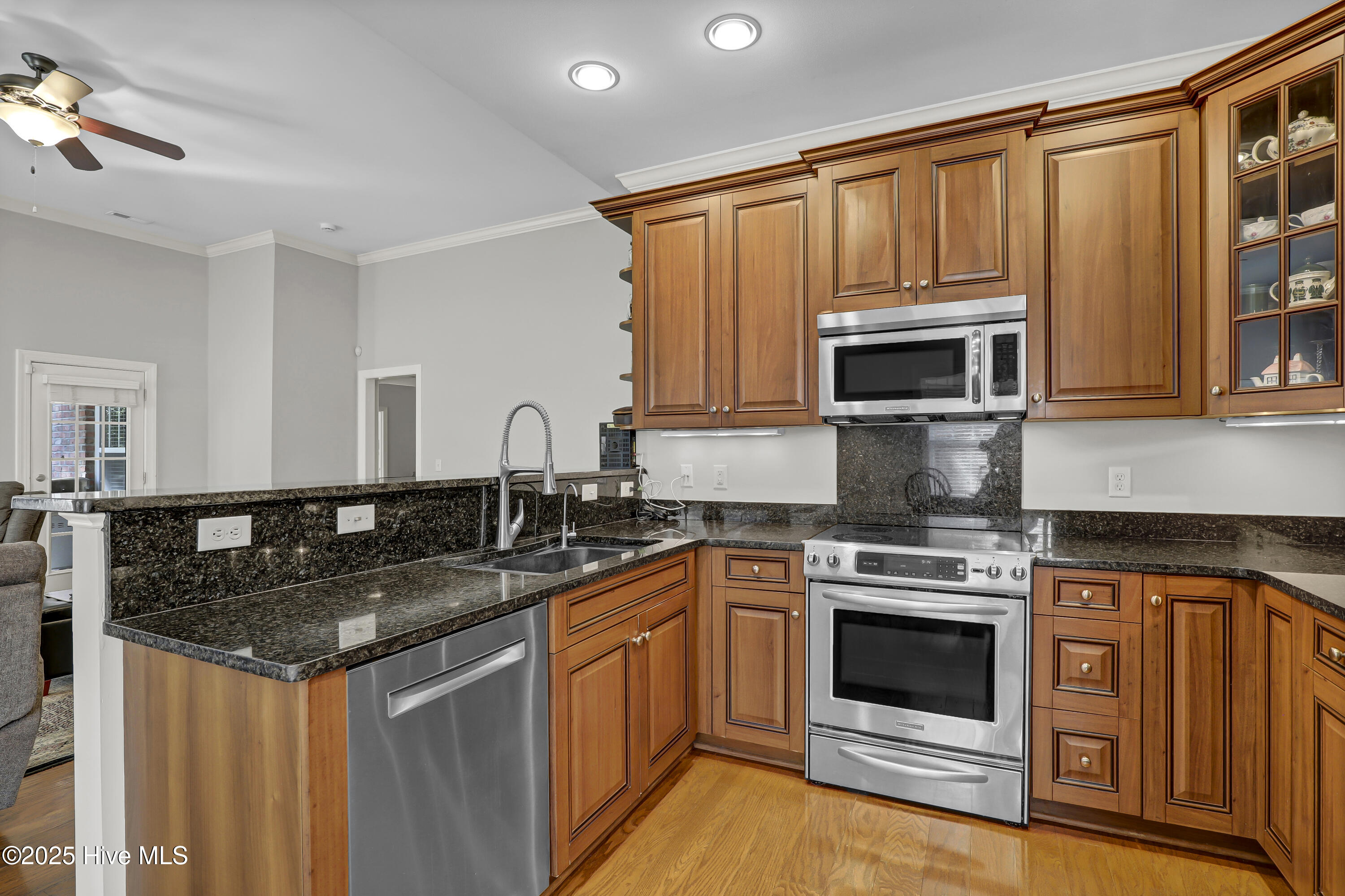 8130 Porters Crossing Way