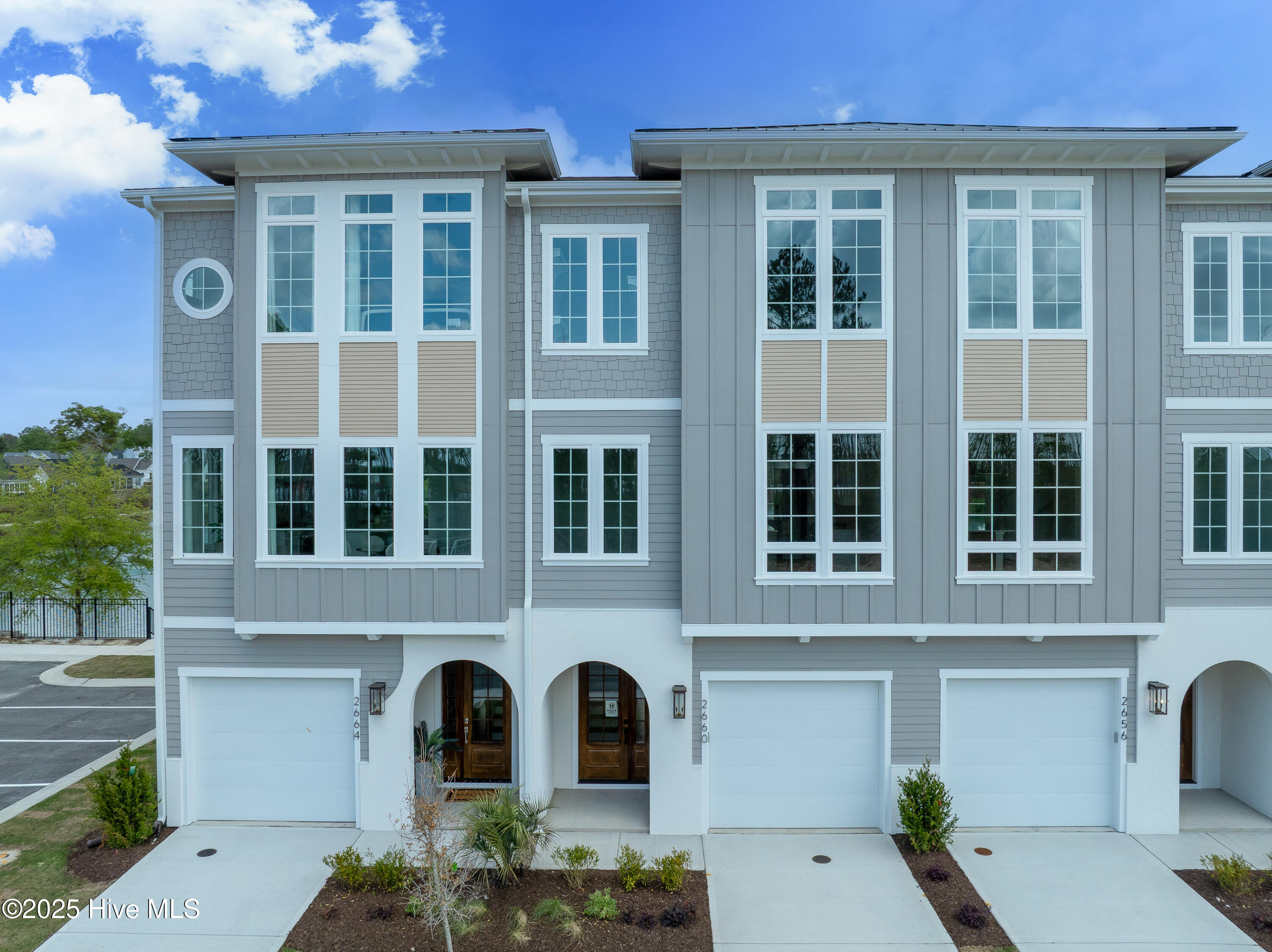 2660 Alvernia Drive
