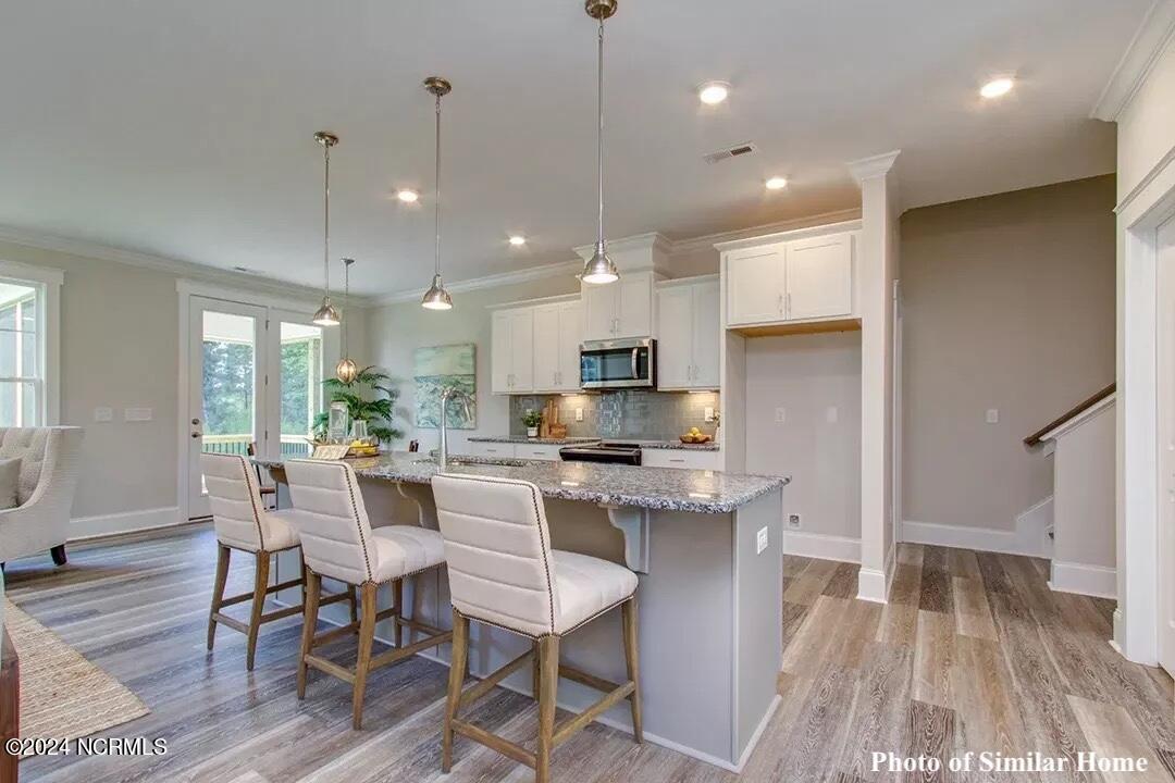 1053 Setting Sun Boulevard NE