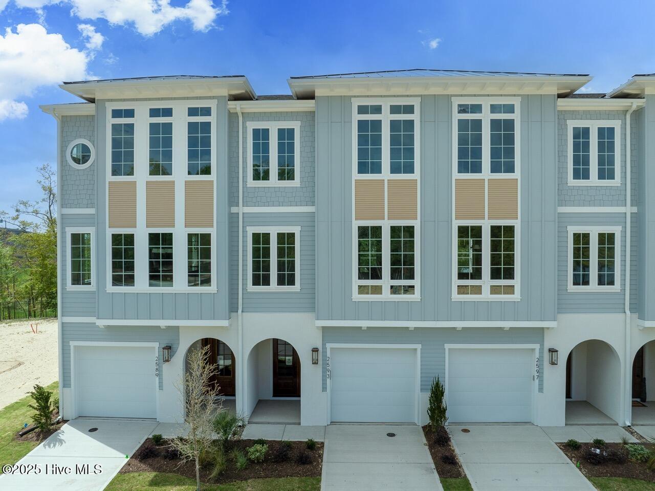 2593 Alvernia Drive