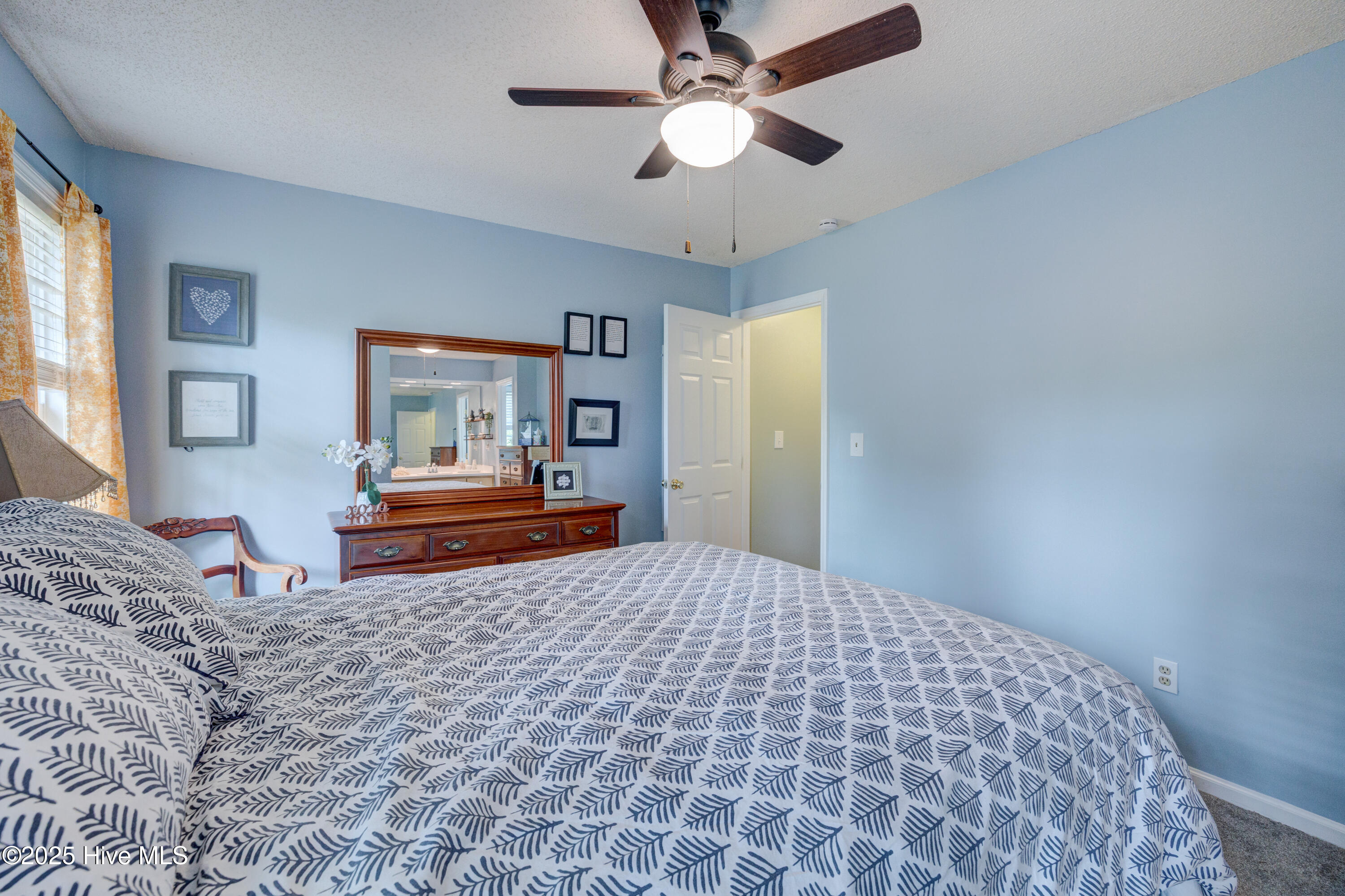 1525 Pointer Lane
