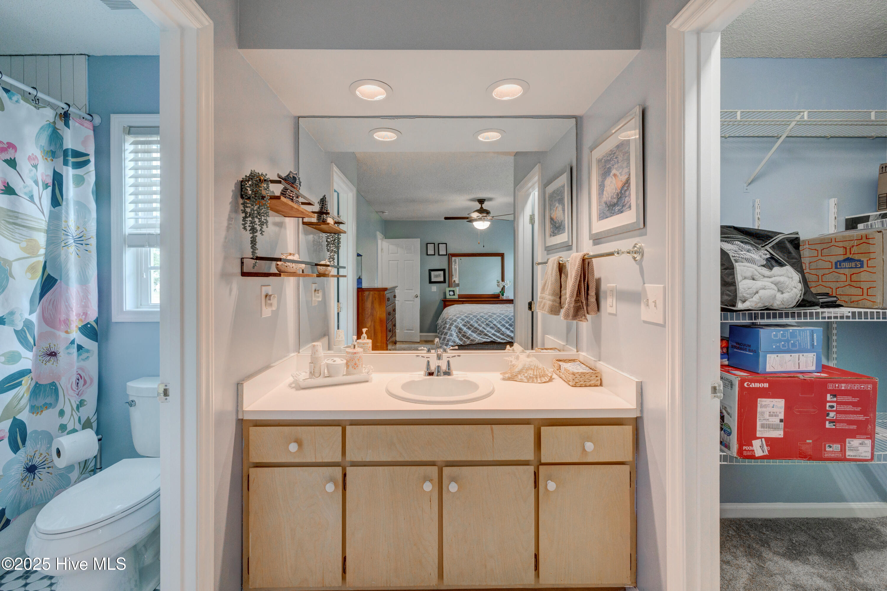 1525 Pointer Lane