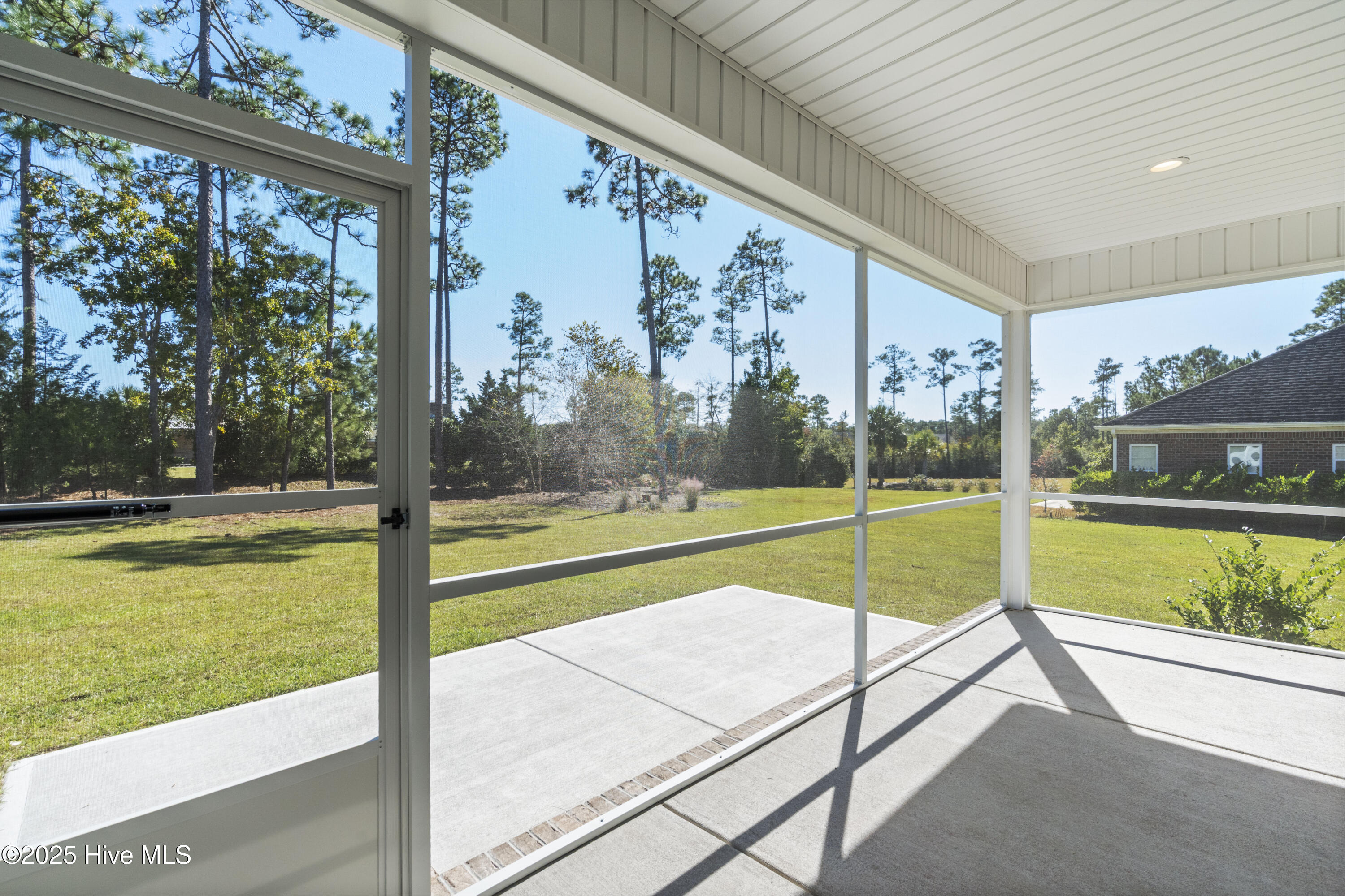 1273 St Simons Drive SE