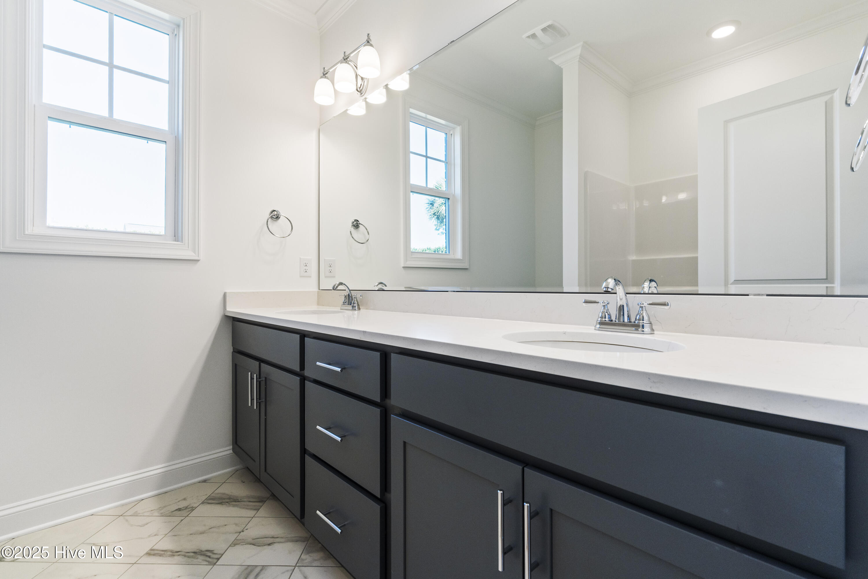 1273 St Simons Drive SE