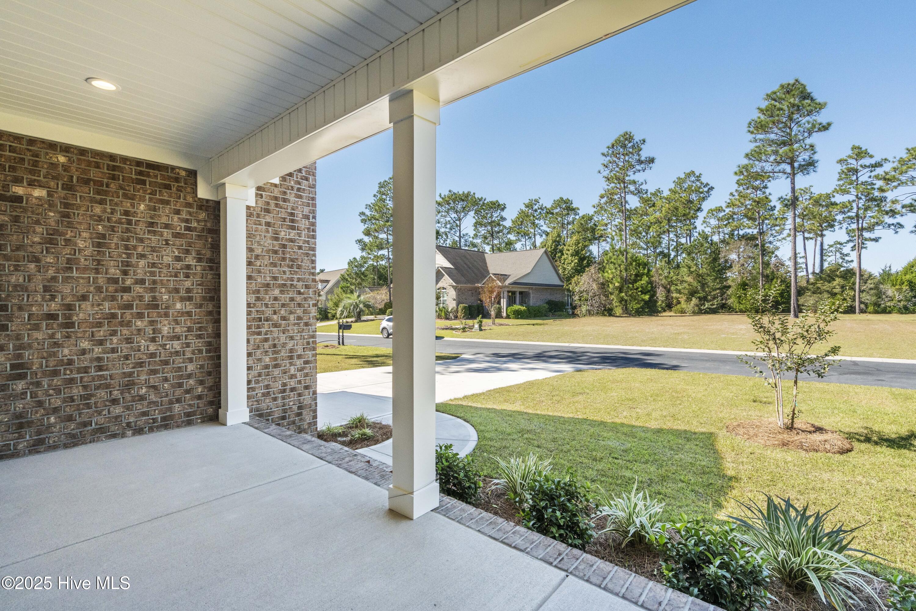 1273 St Simons Drive SE