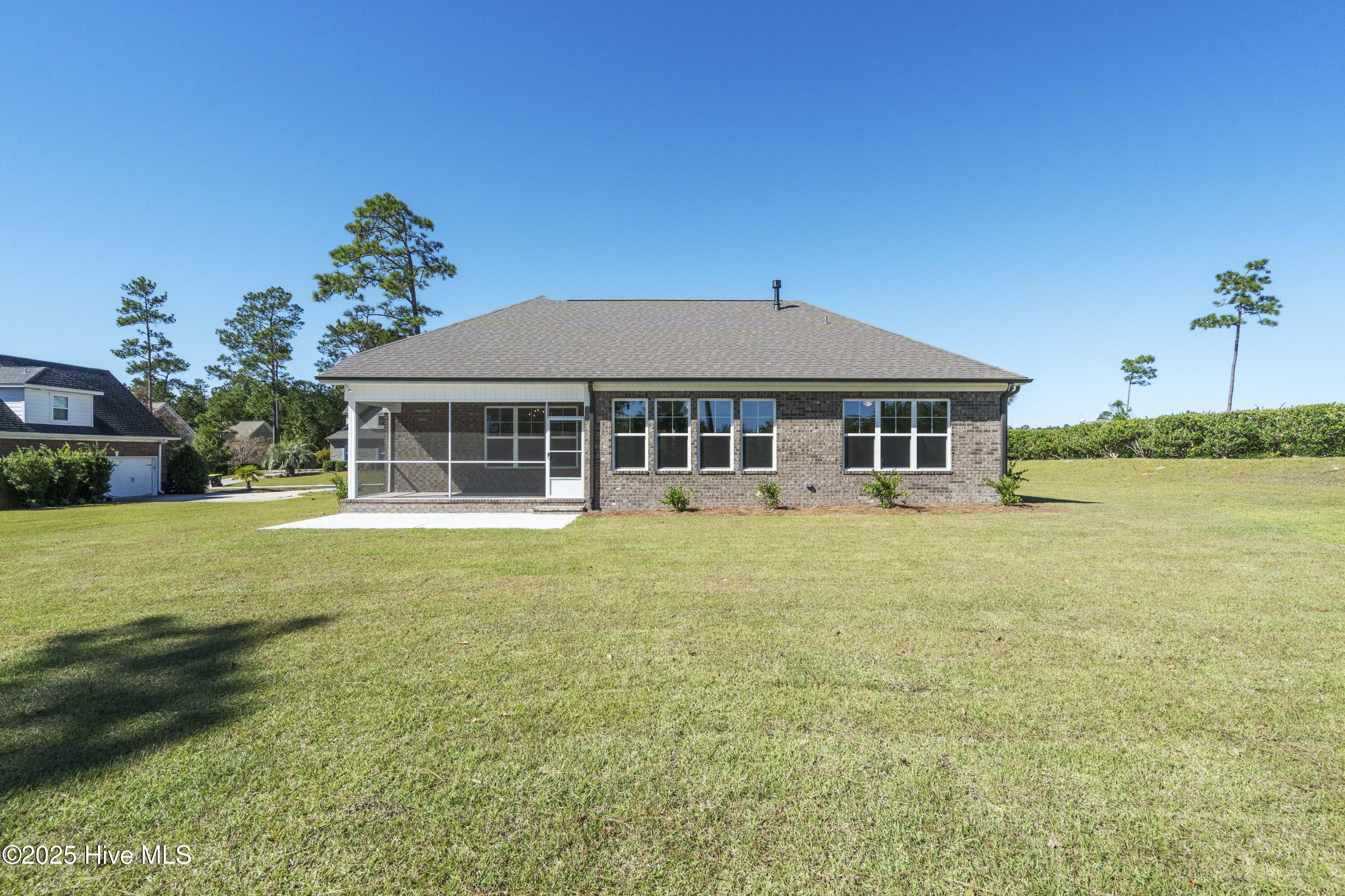 1273 St Simons Drive SE