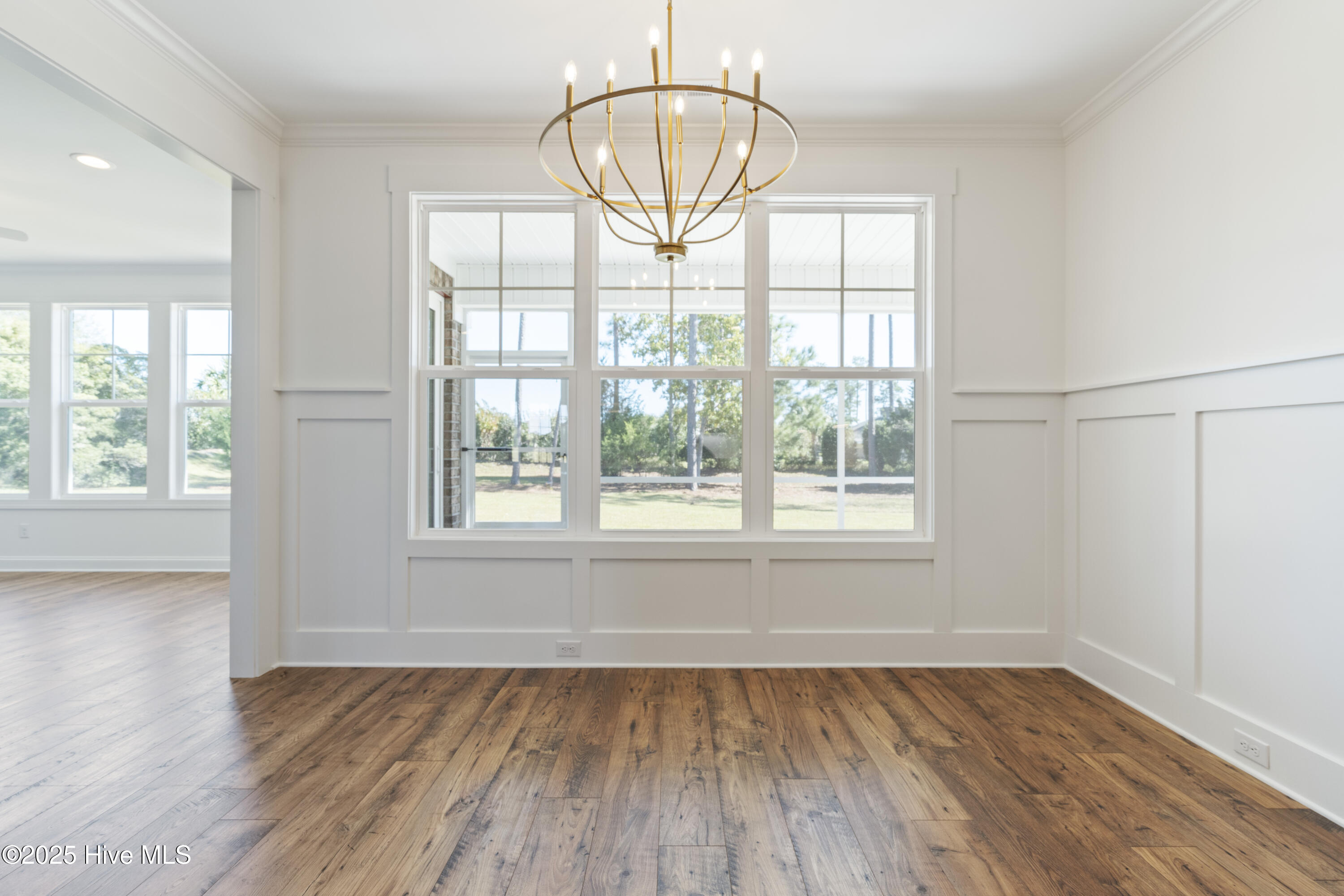 1273 St Simons Drive SE