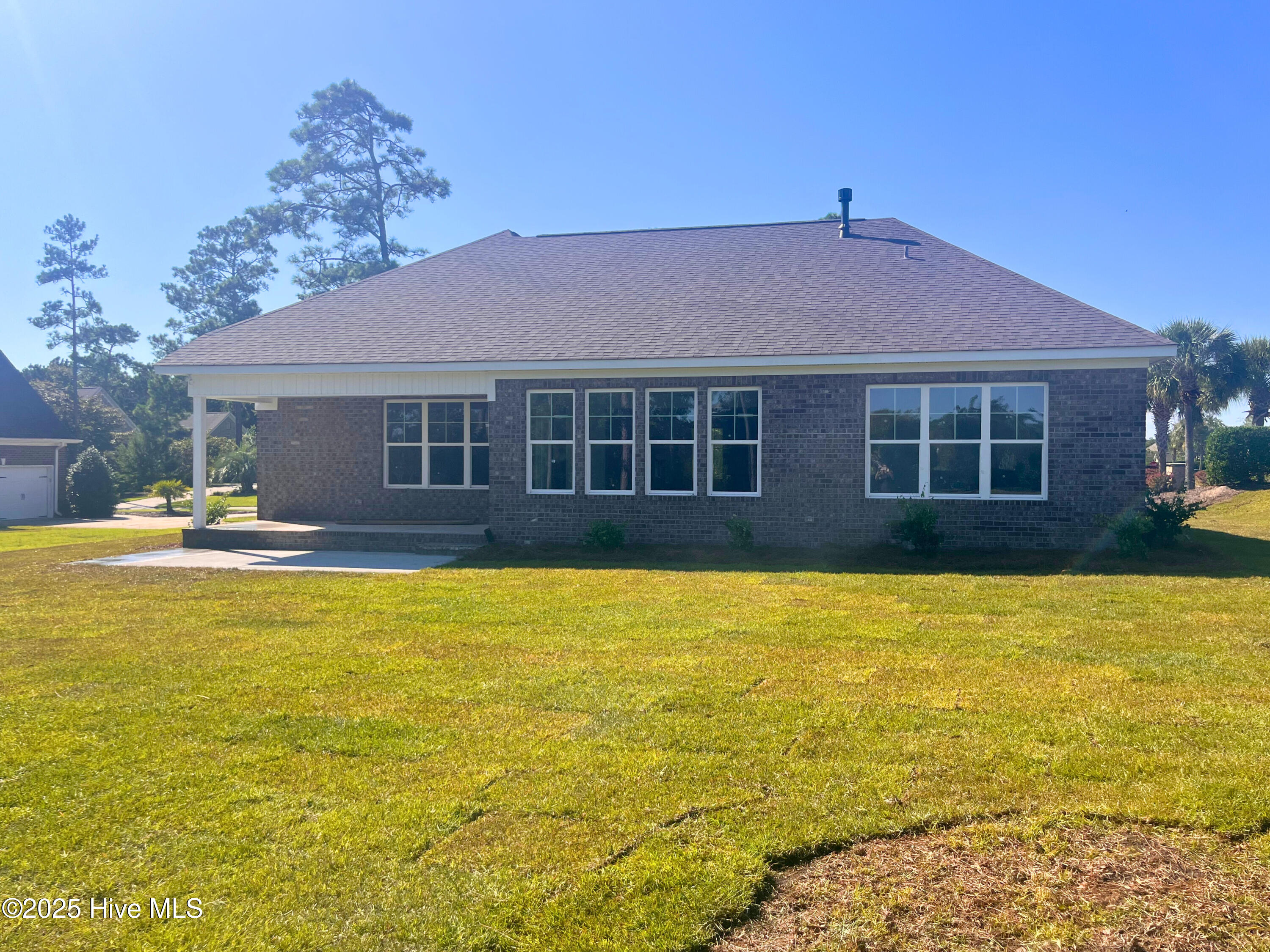 1273 St Simons Drive SE