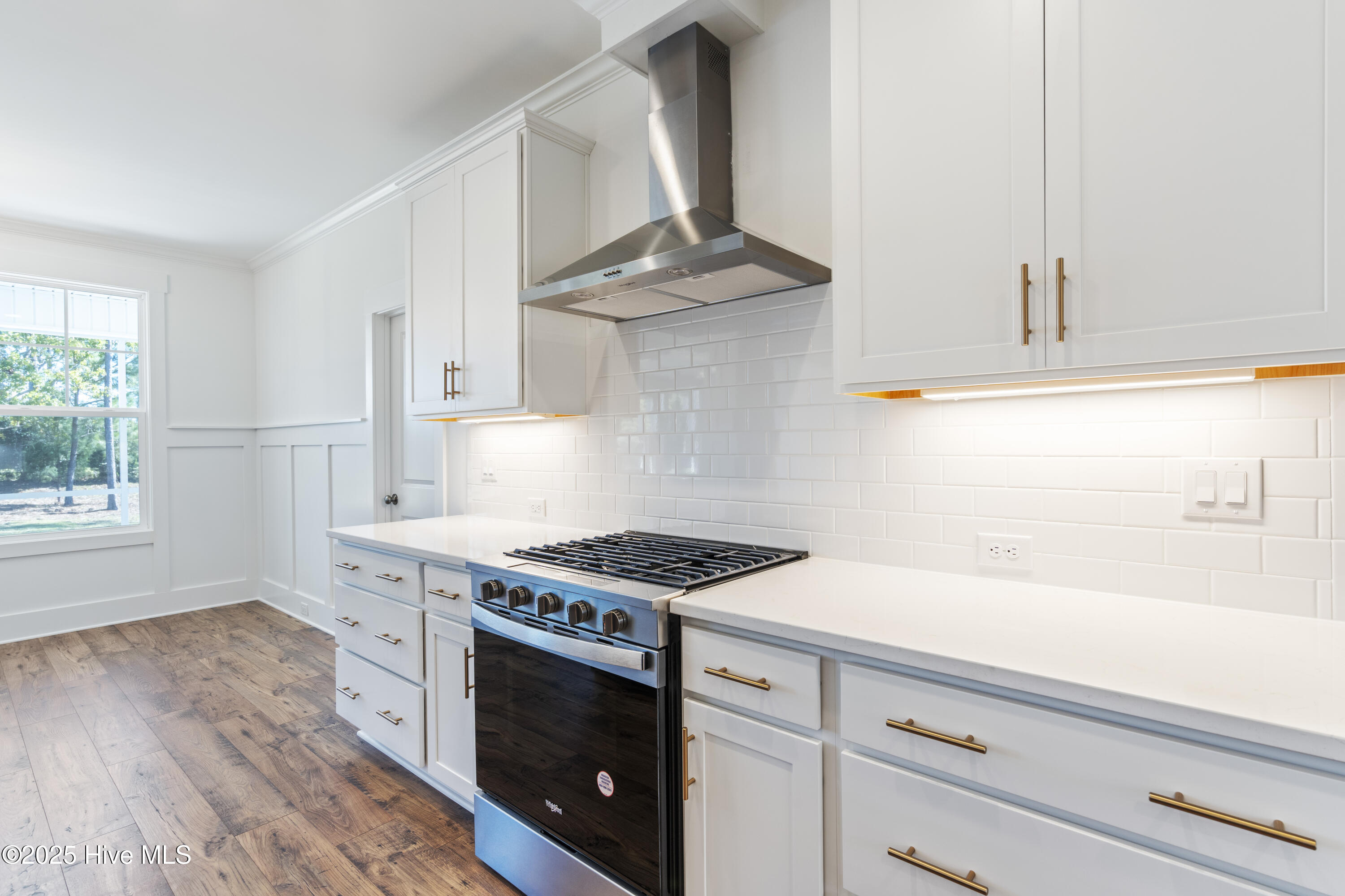 1273 St Simons Drive SE