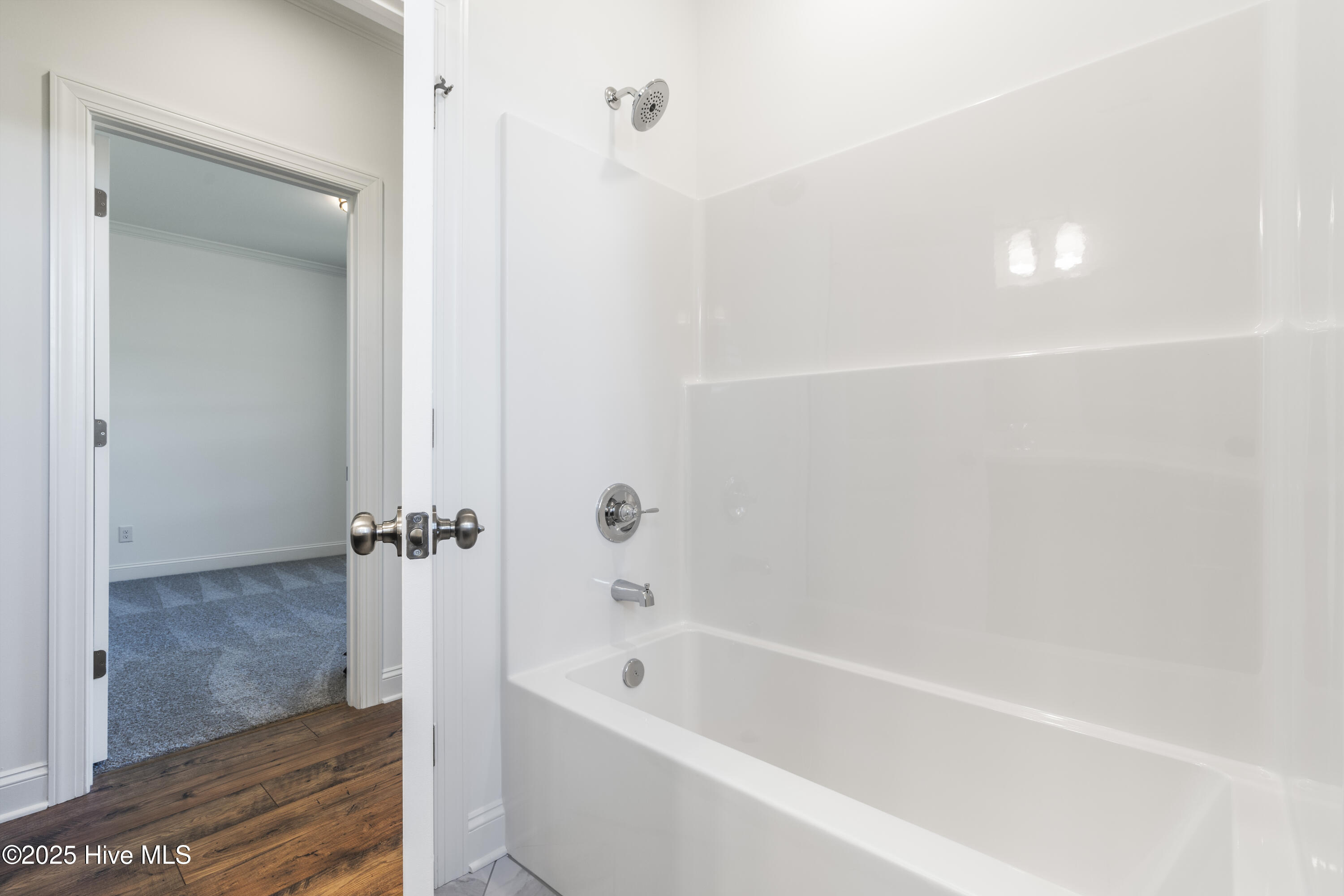 1273 St Simons Drive SE