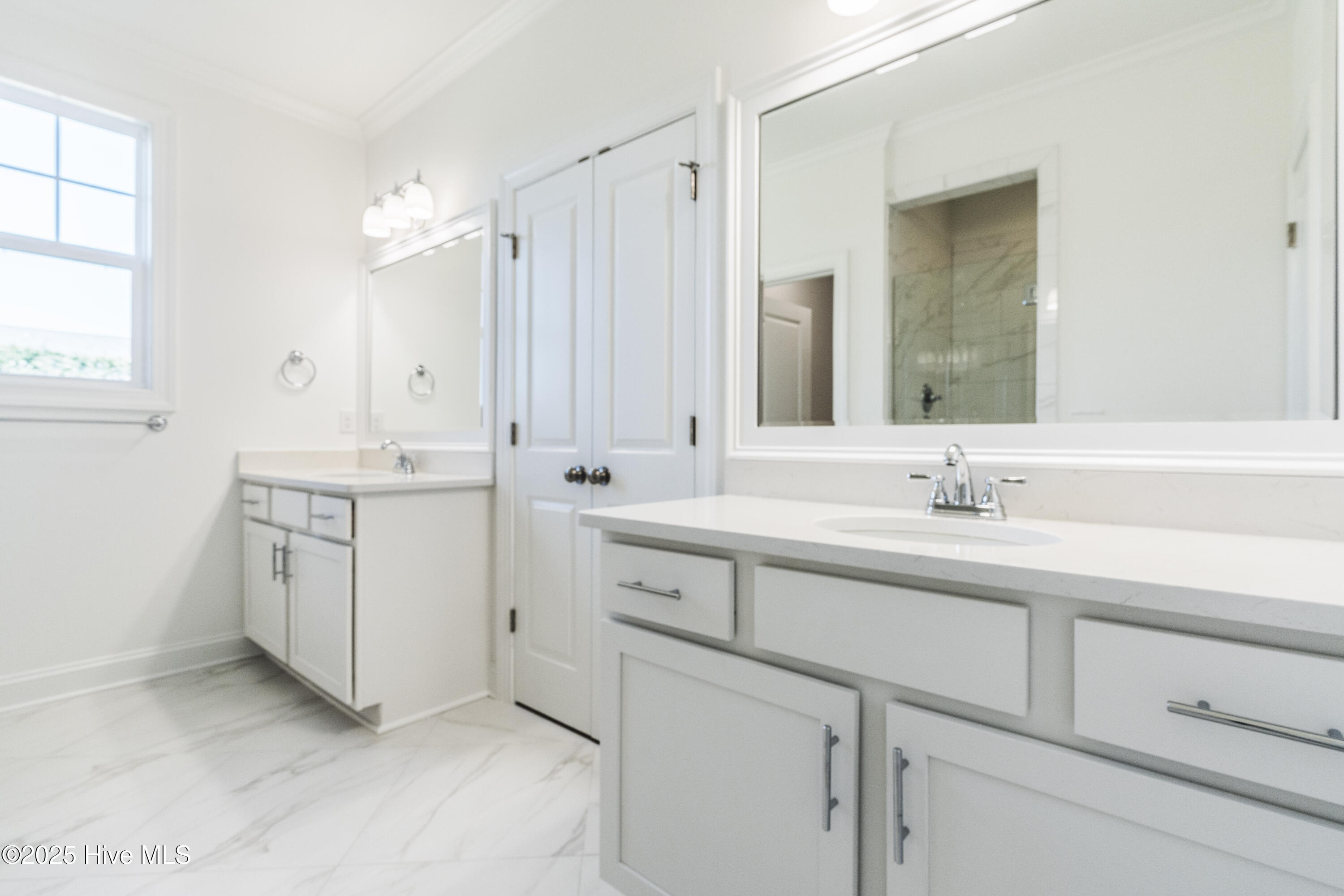 1273 St Simons Drive SE