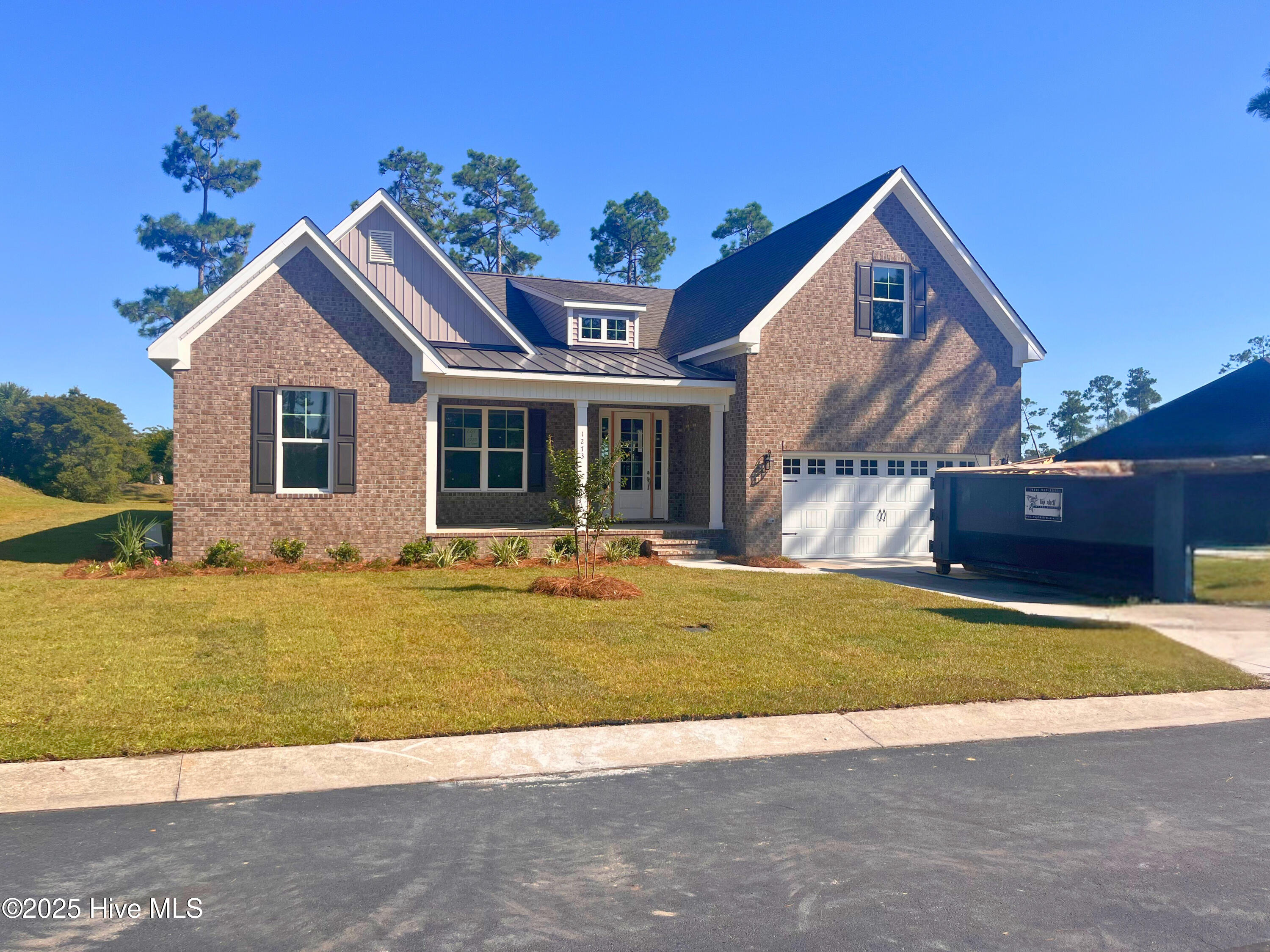 1273 St Simons Drive SE